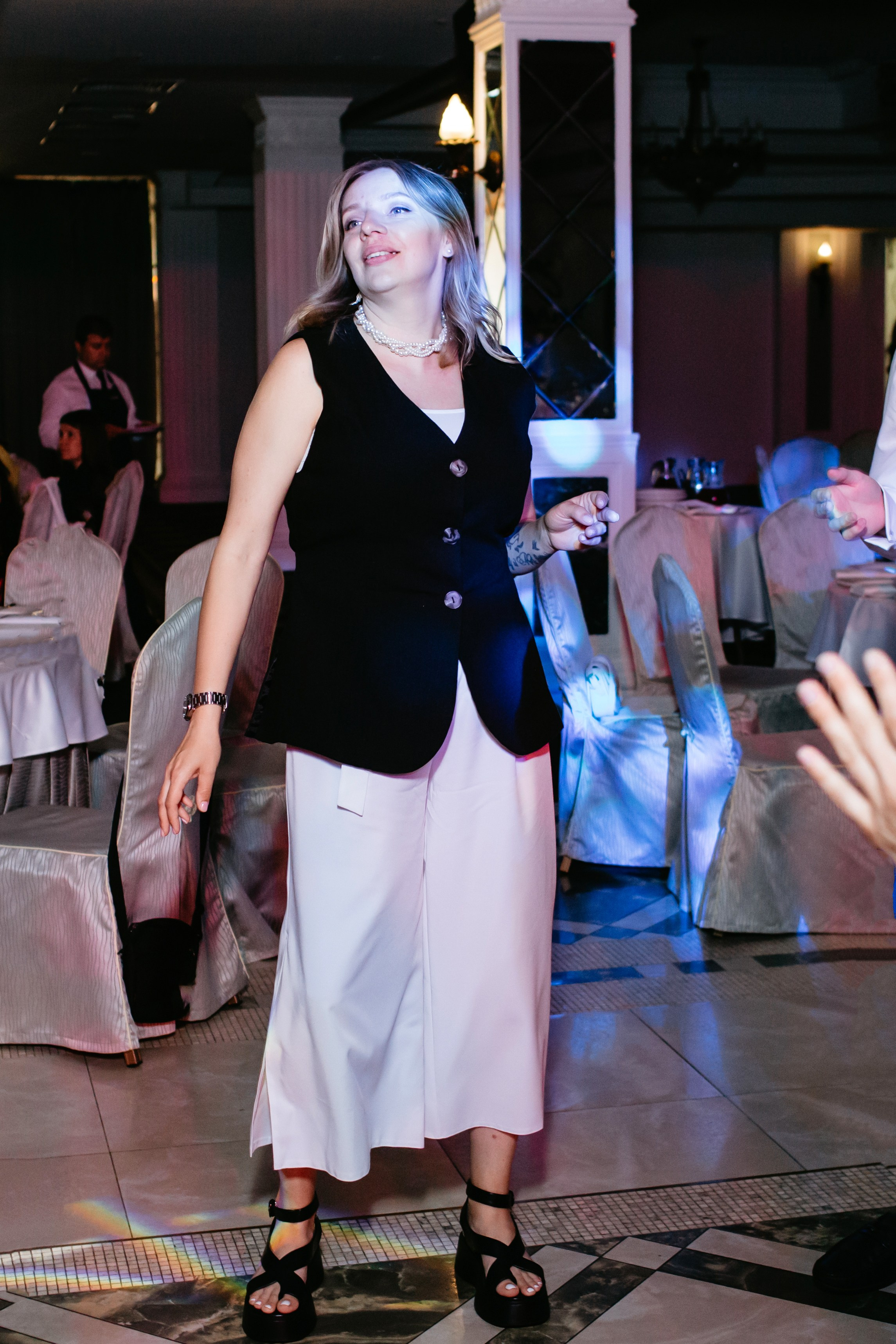 Выпускной 2025 (9класс) 124 школа. Фотограф в Челябинске Ополихина Анна