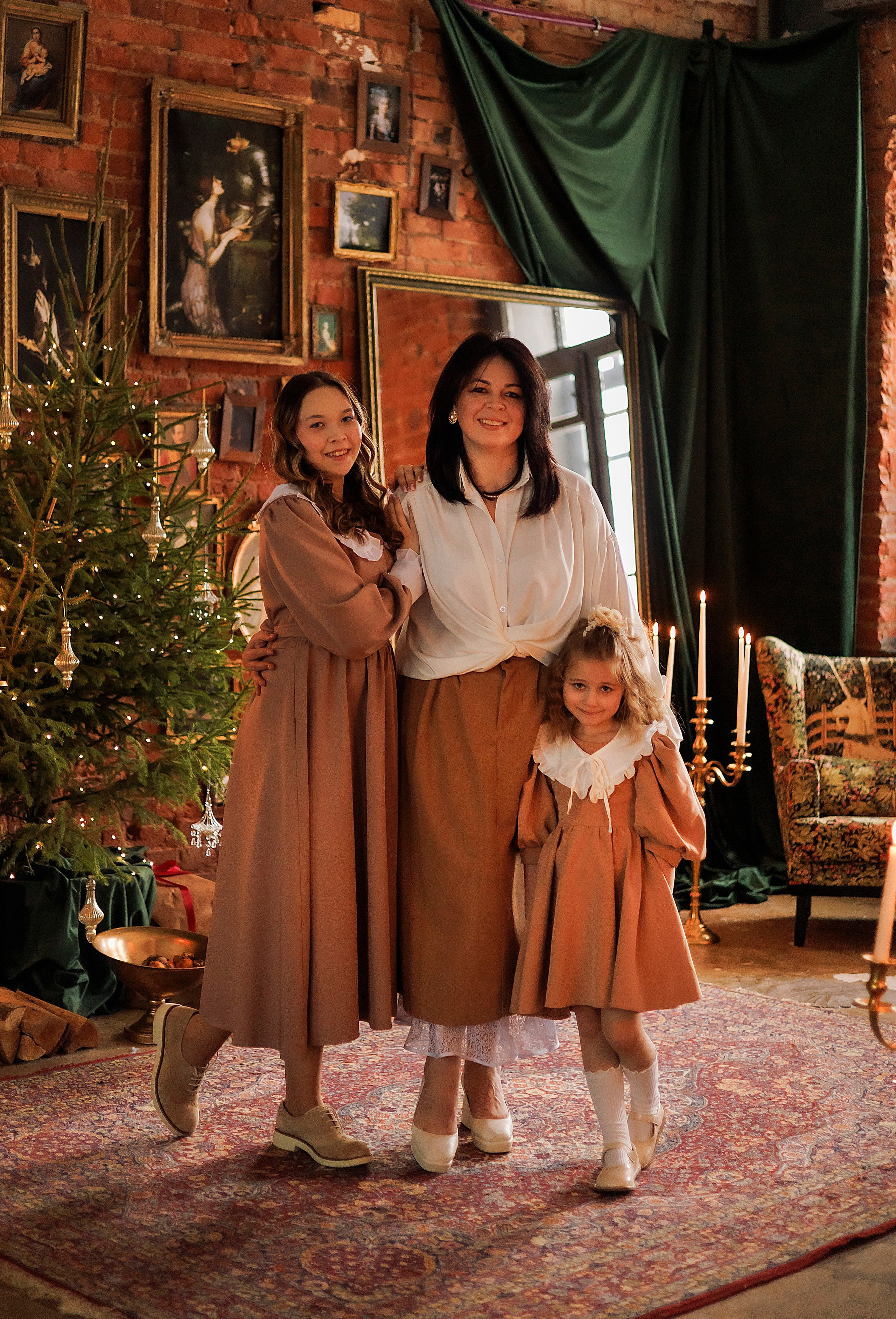 Светлана и девочки «Щелкунчик». Женский и семейный фотограф в Москве и Московской области Наталья Минт