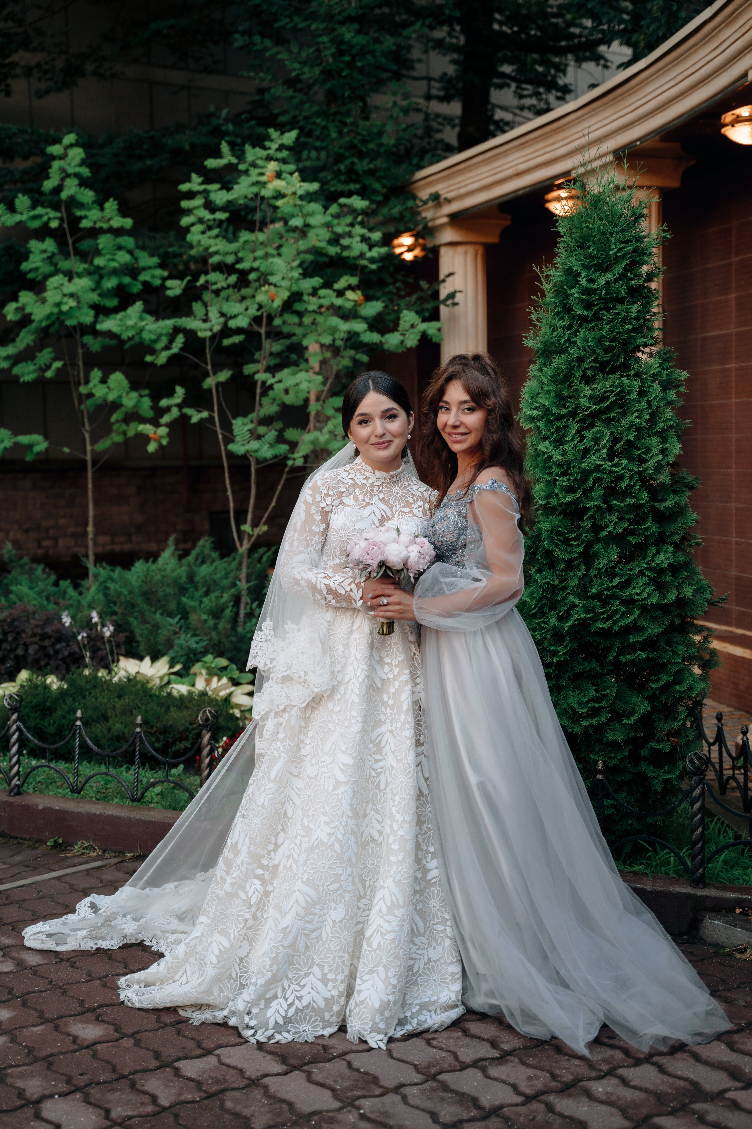 Лесная поляна, зеркальный зал