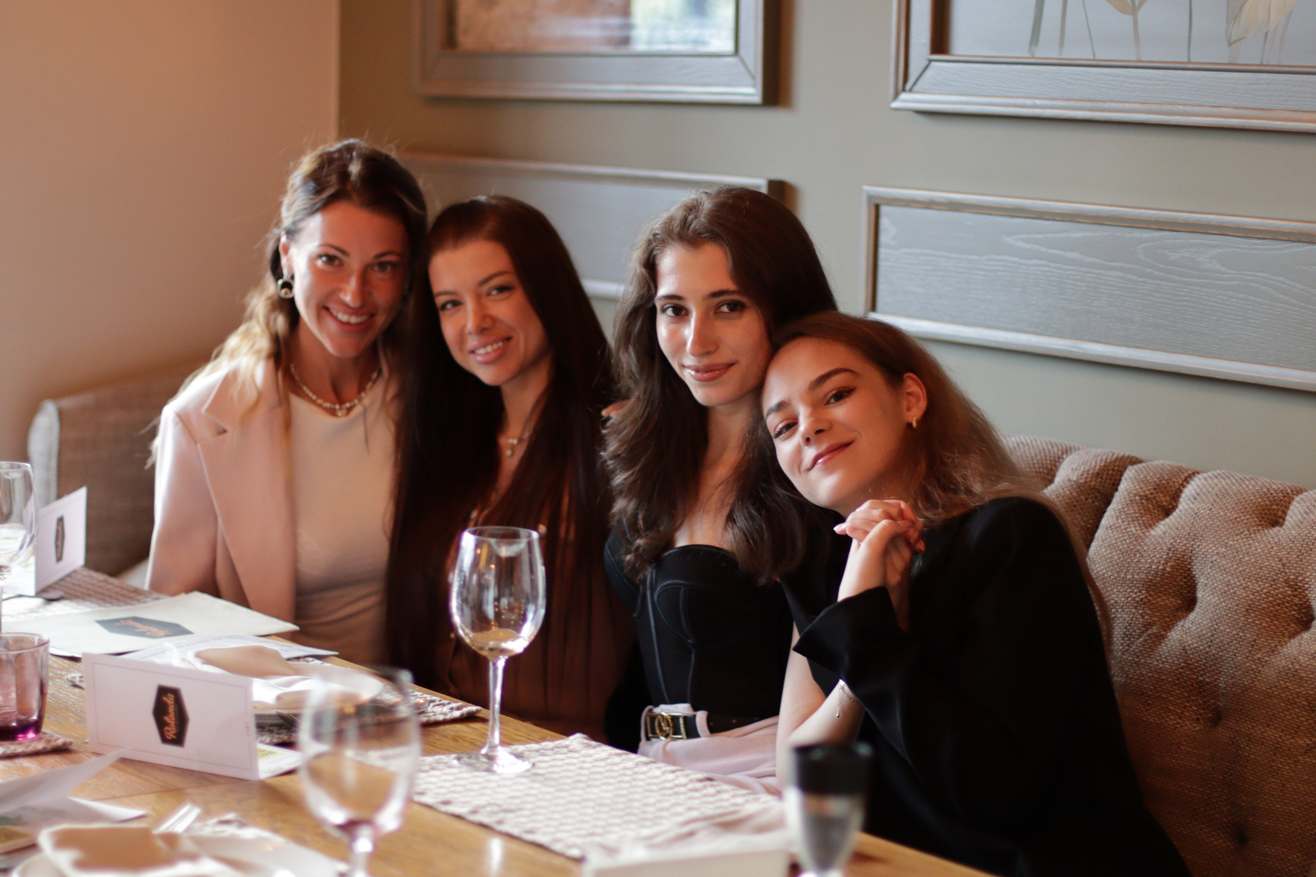 Ladies Brunch + акцентированная съемка гостей — PROMO. Jane Kudryavtseva | MODEL PHOTO & PORTRAIT