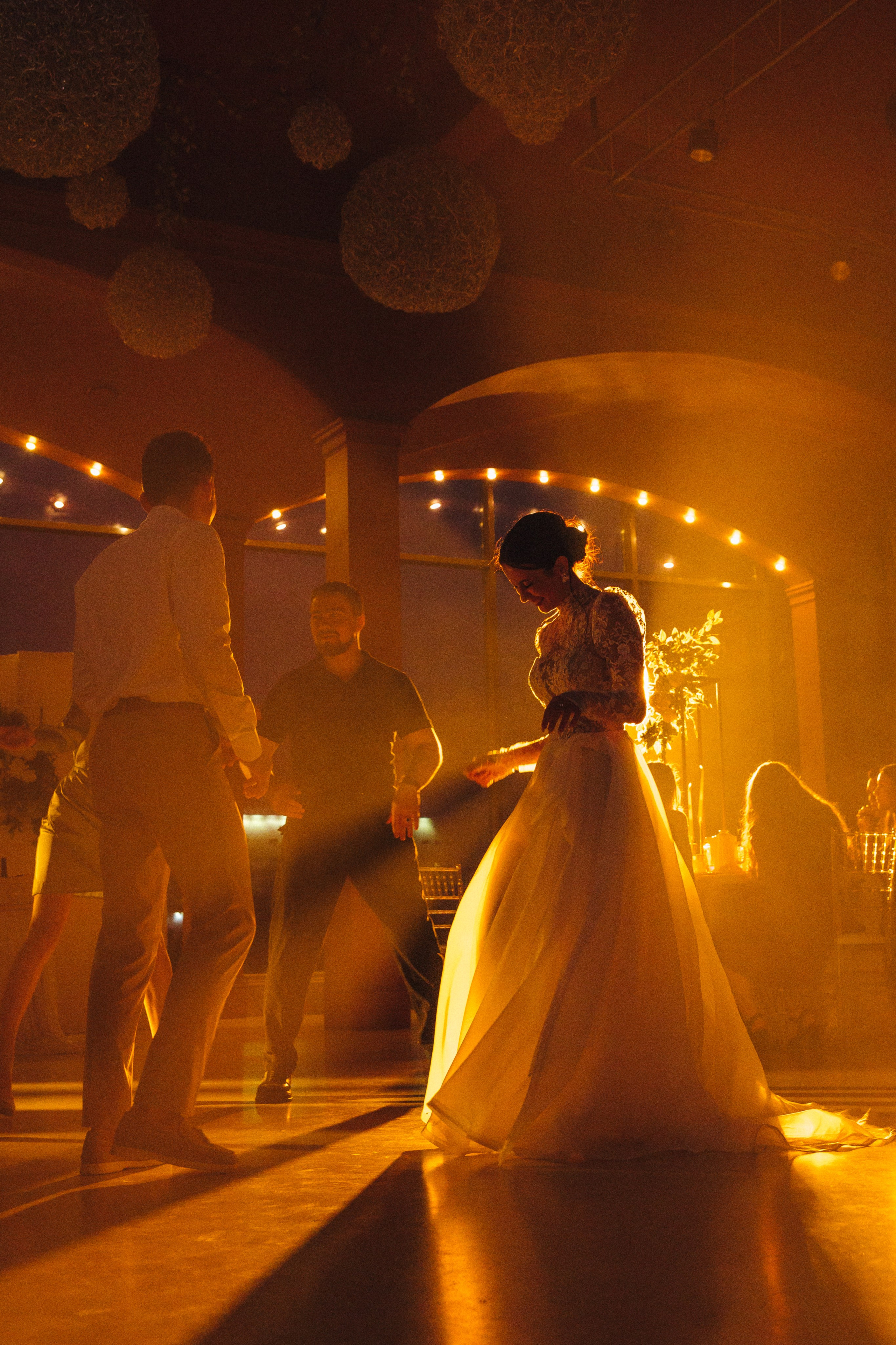 Банкет (Ксения & Никита). Свадебные фотографы в г. Сургут Маркова Наталья и Замахина Елена