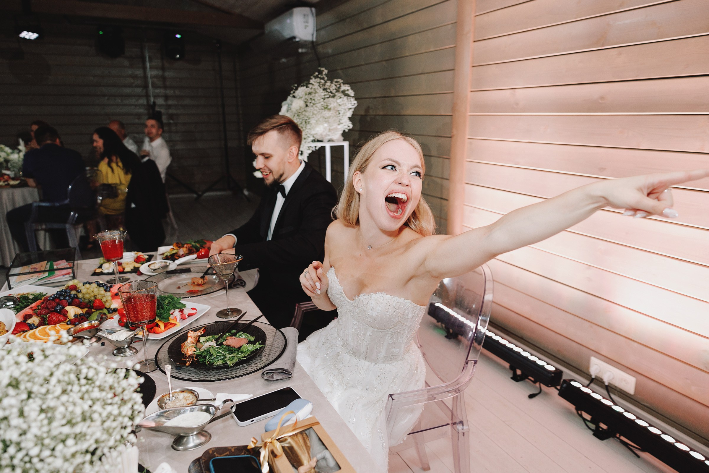 Артем и Александра. Свадебный фотограф и видеограф Дмитрий Горяченков