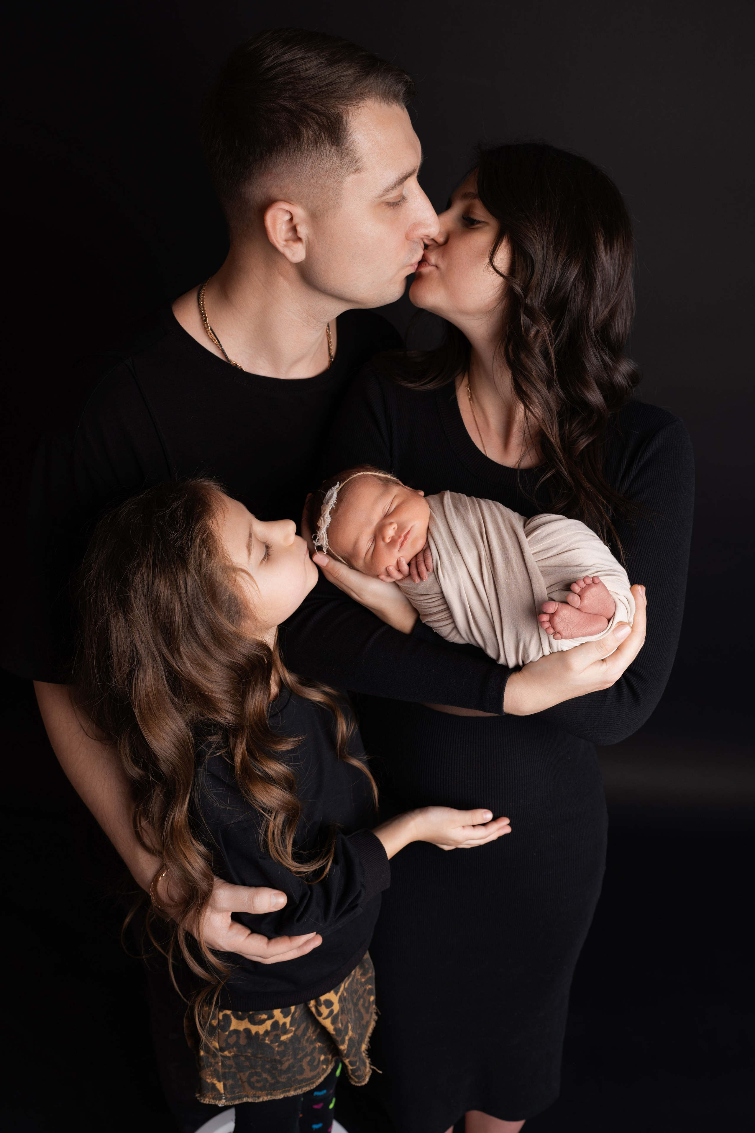 Фото новорождённых. Фотограф новорождённых в Новомосковске Яна Иванушкина