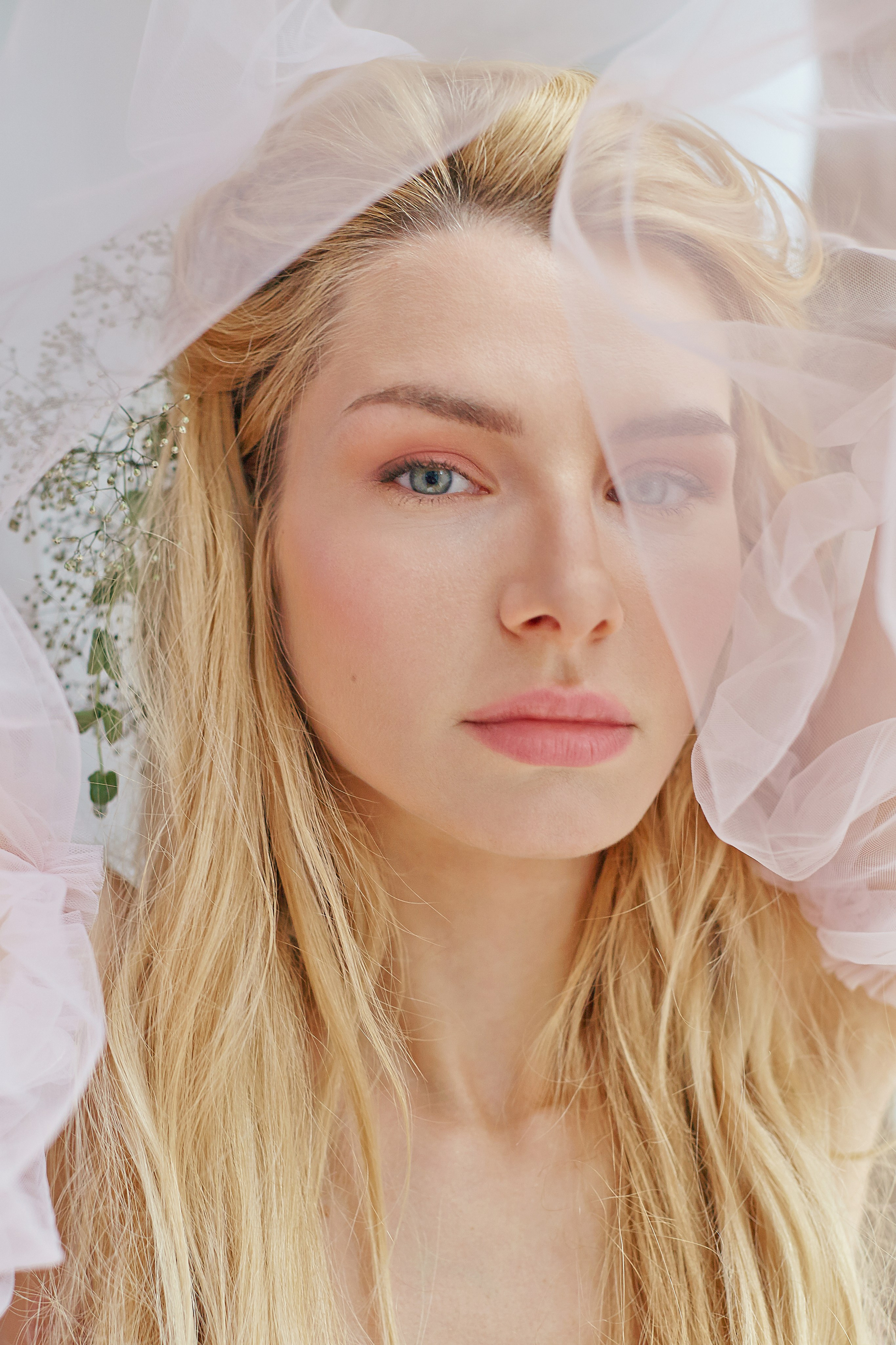 Нежная фотосессия красивой рапунцель. Фотограф Ольга Ефремова