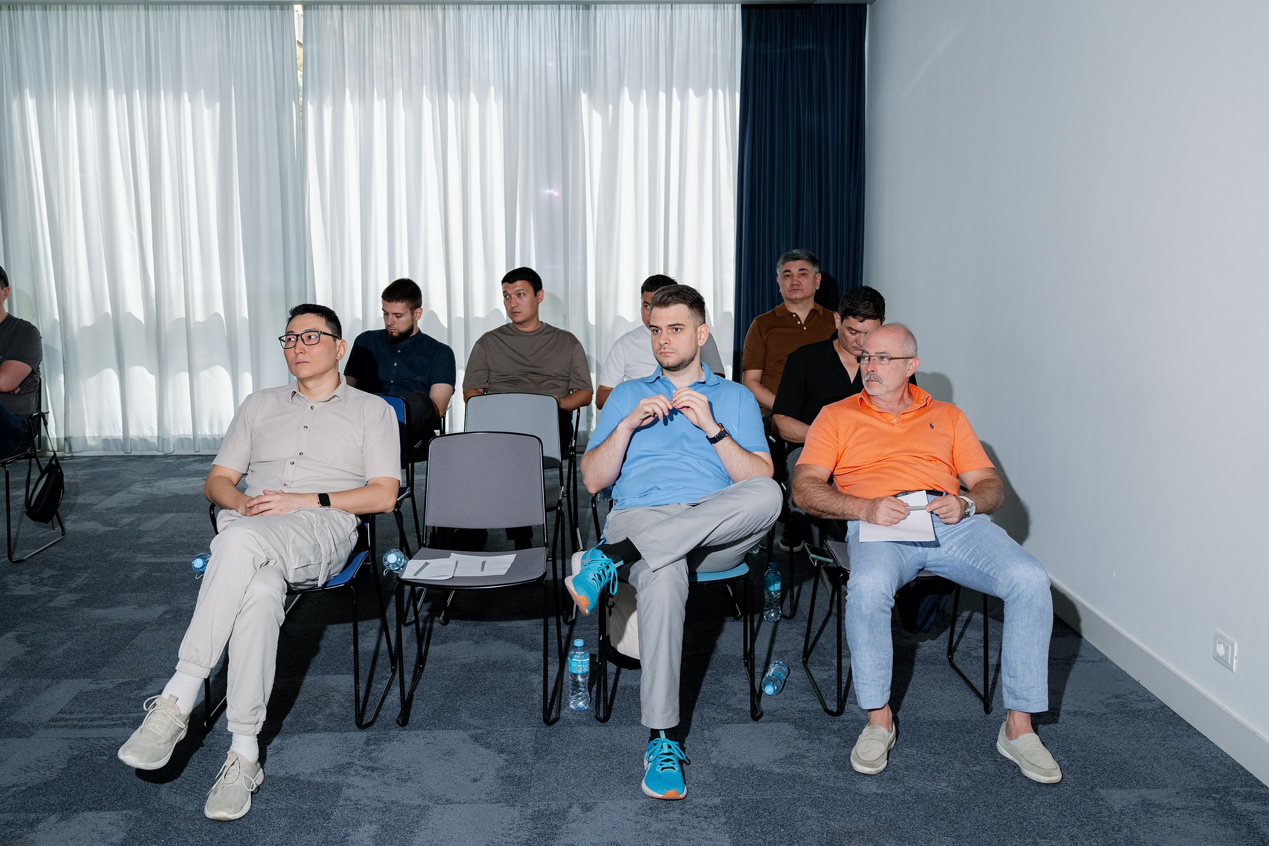 Бизнес завтрак BakoTech&Fortra. Фотограф в Алматы — Алексей Коньков | Репортаж, свадьбы, портреты