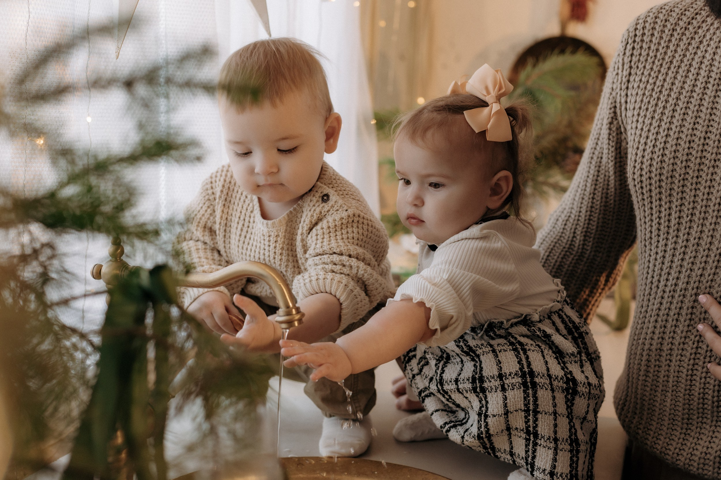 Когда самое тёплое место — рядом с семьёй. Свадебный фотограф Пермь