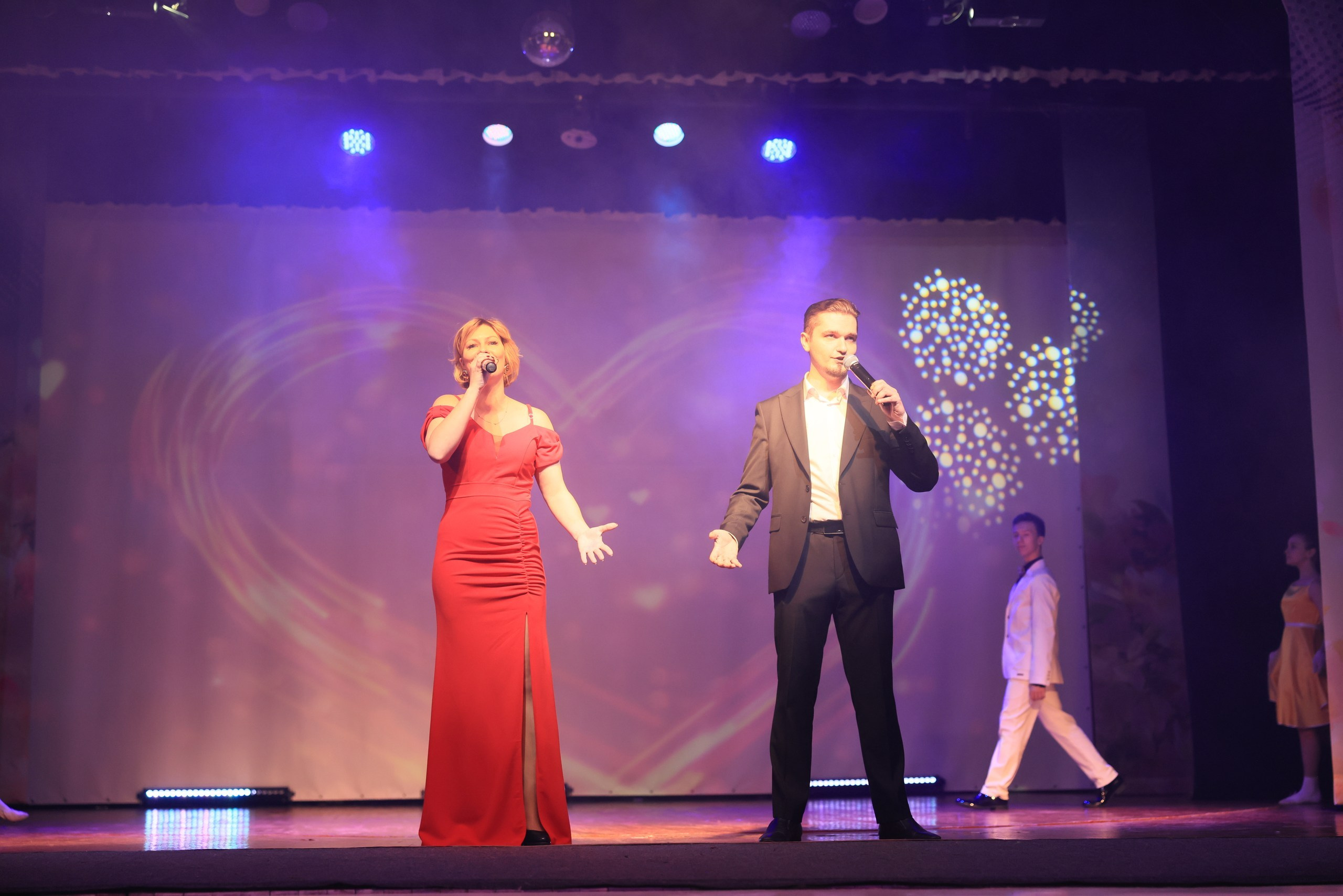 Концерт к 8 Марта в ДК «Металлург» г. Тула. Фотограф в Туле Крупский АнДРей. Фотостудия «КАДР71» в Туле