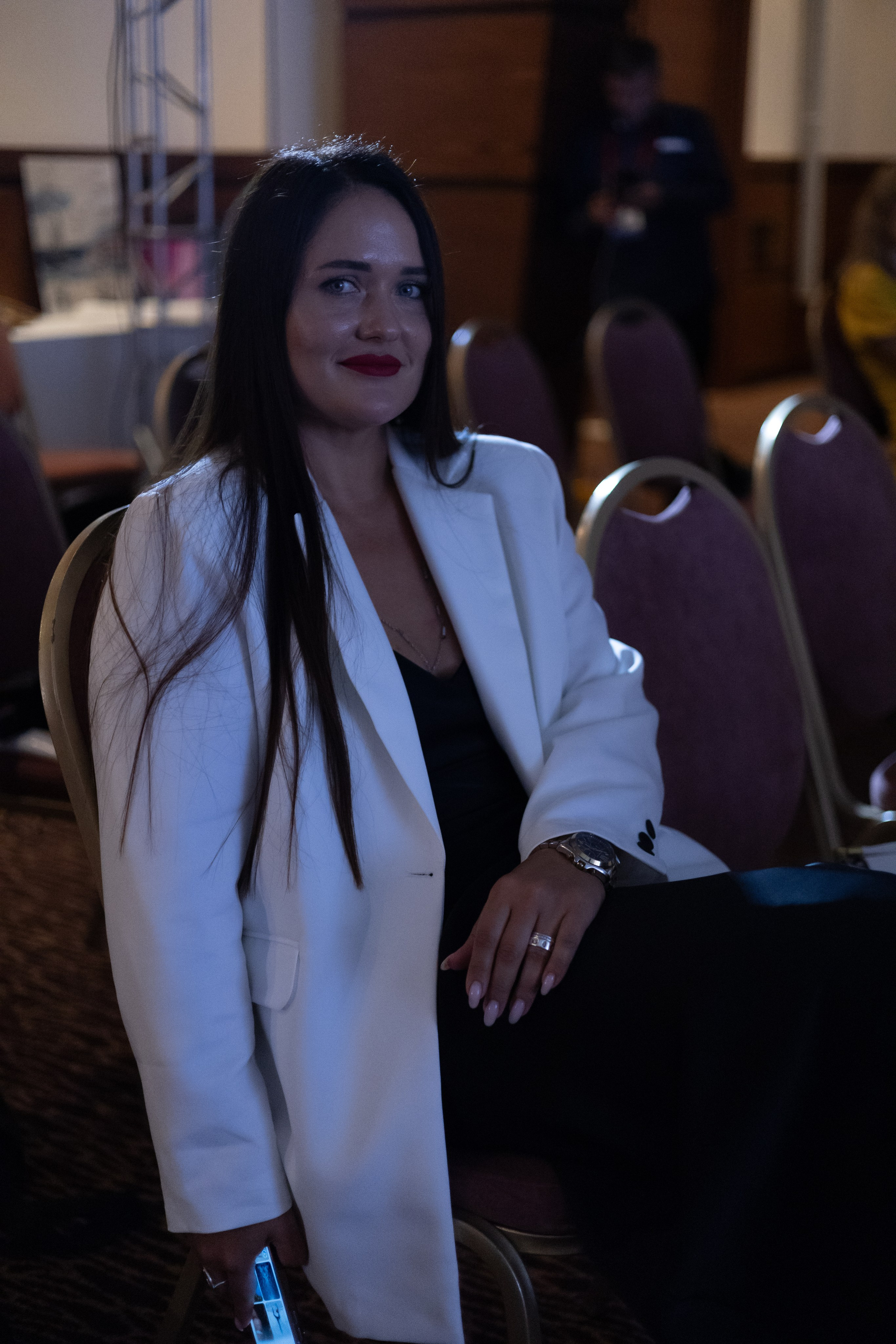 Всероссийский PR-SAMMIT. Фотограф Красноярск съемки лавстори, фотосессия в студии, портретная съемка, творческие фотосессии