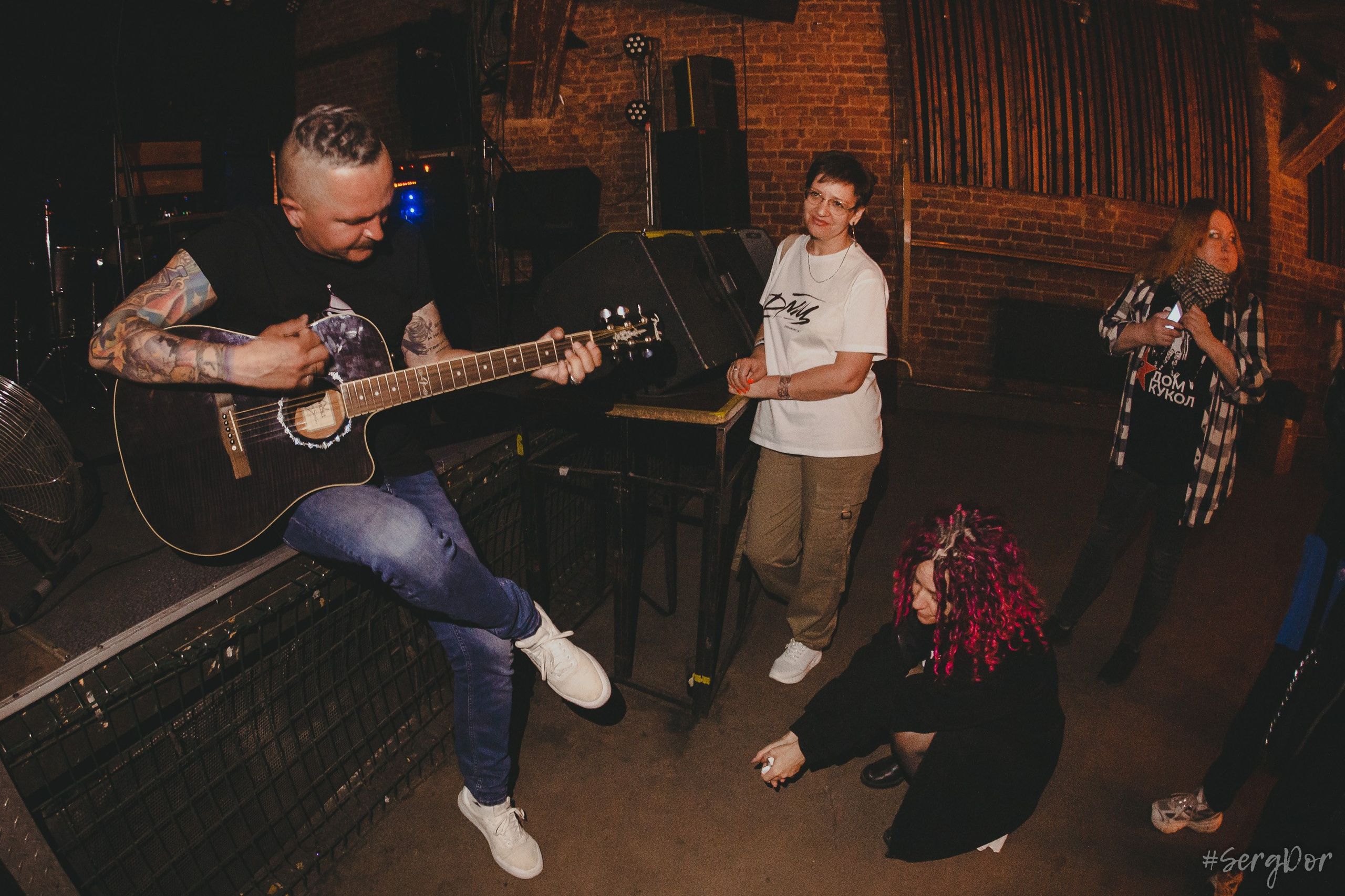 Андрей Грейчайник, ДМЦ, акустика, Дороги Меняют Цвет, Питер, СПб, Санкт-Петербург, Денис Дёмкин, Цоколь, Zoccolo 2.0, 17.05.2024, SergDor, 17 мая 2024 года, #SergDor