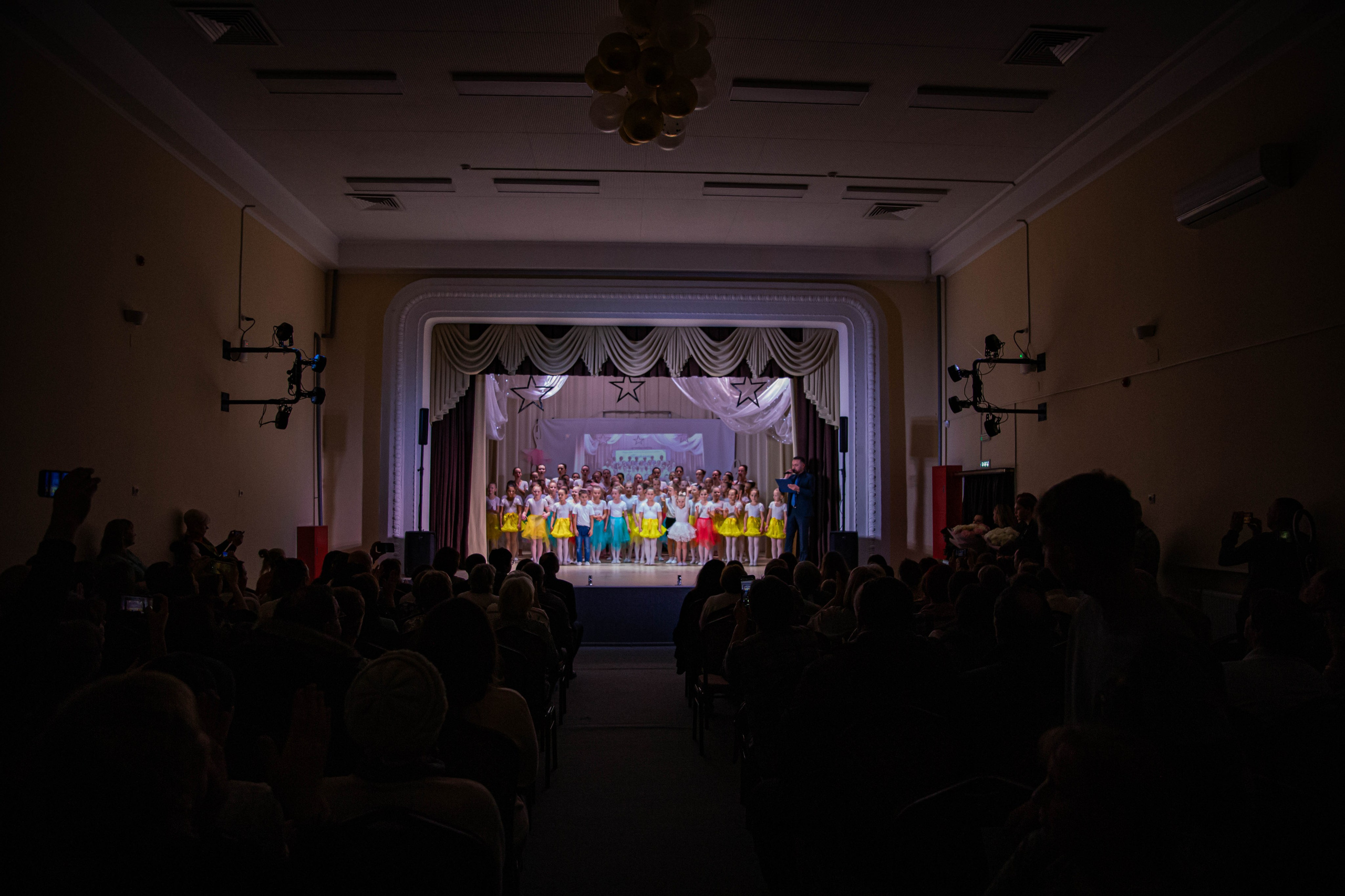 «Конфетти» Юбилейный концерт «Твори Добро». Фотограф Дарья Маташкова