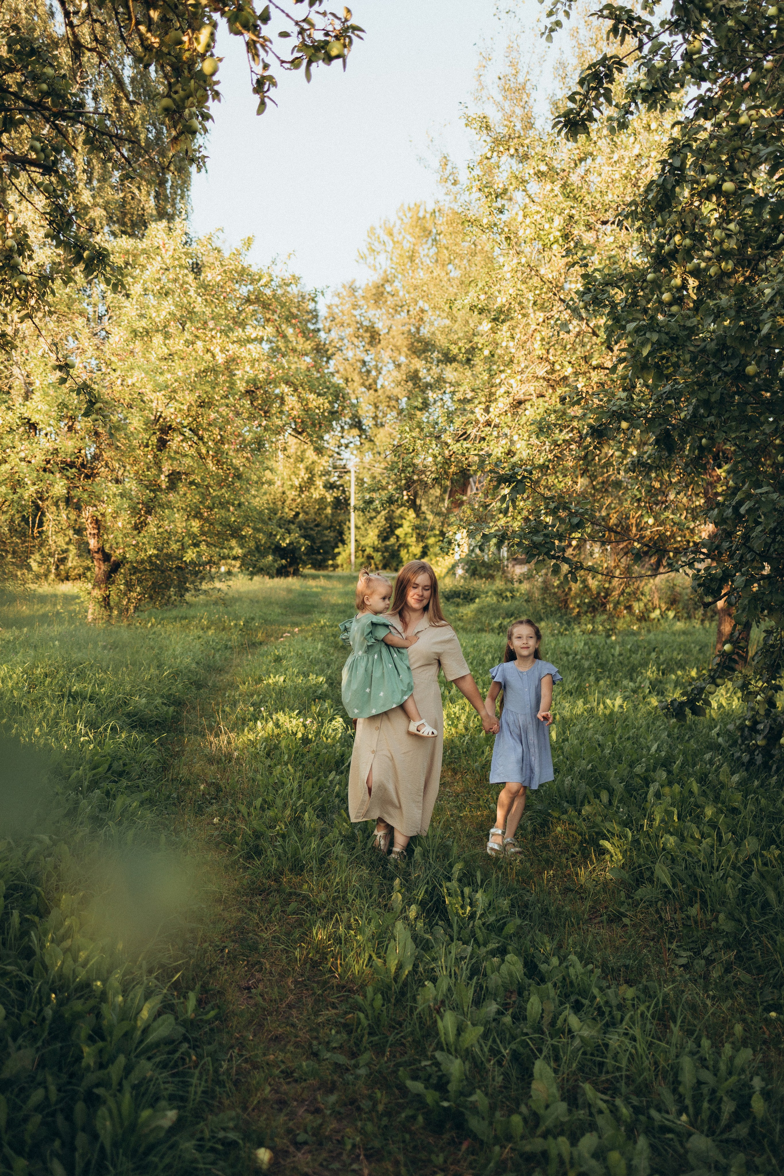 Чаепитие в саду. Фотограф Елена Рябцева