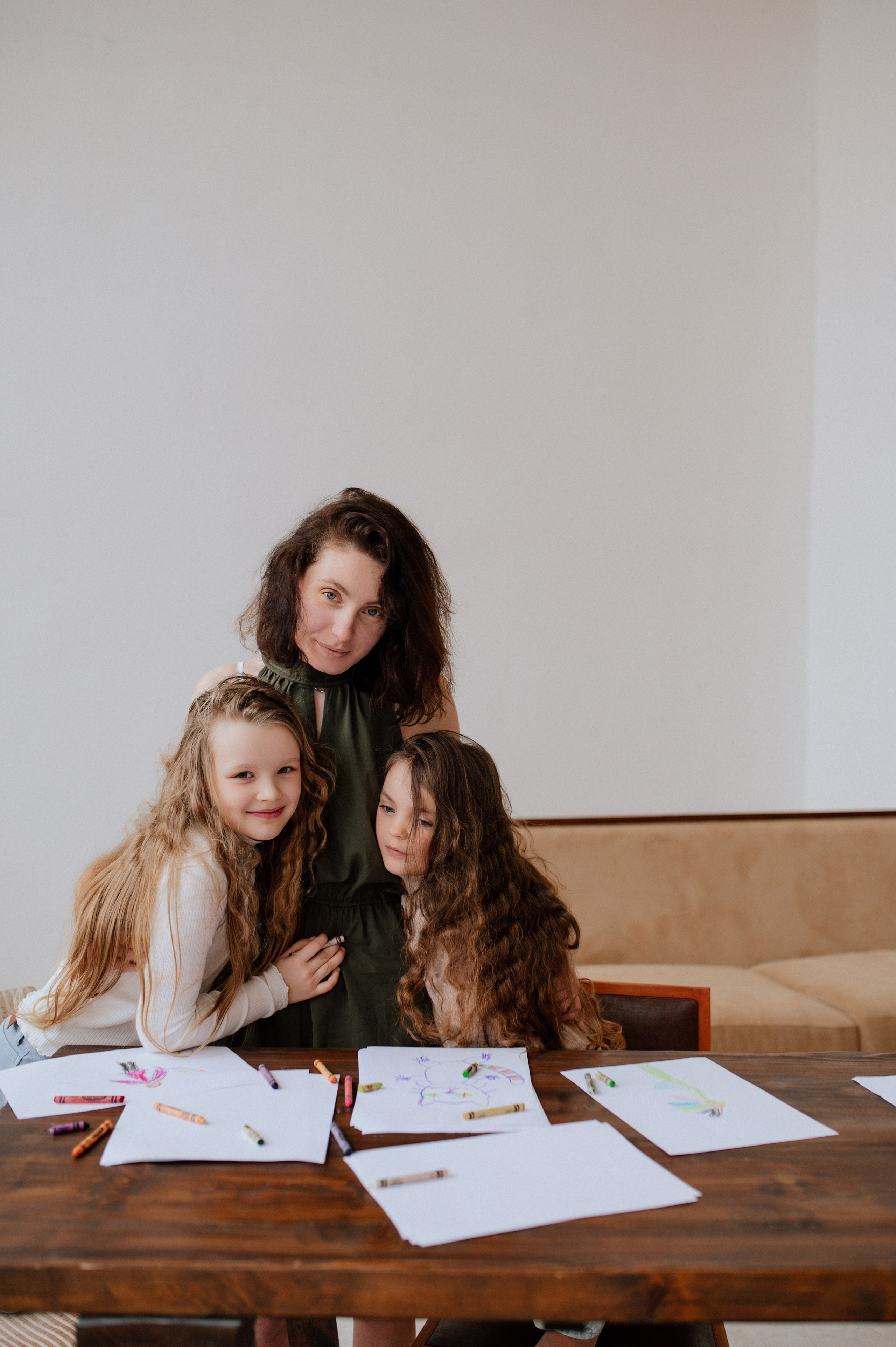 Мама и дочки. Фотограф Светлана Васильева