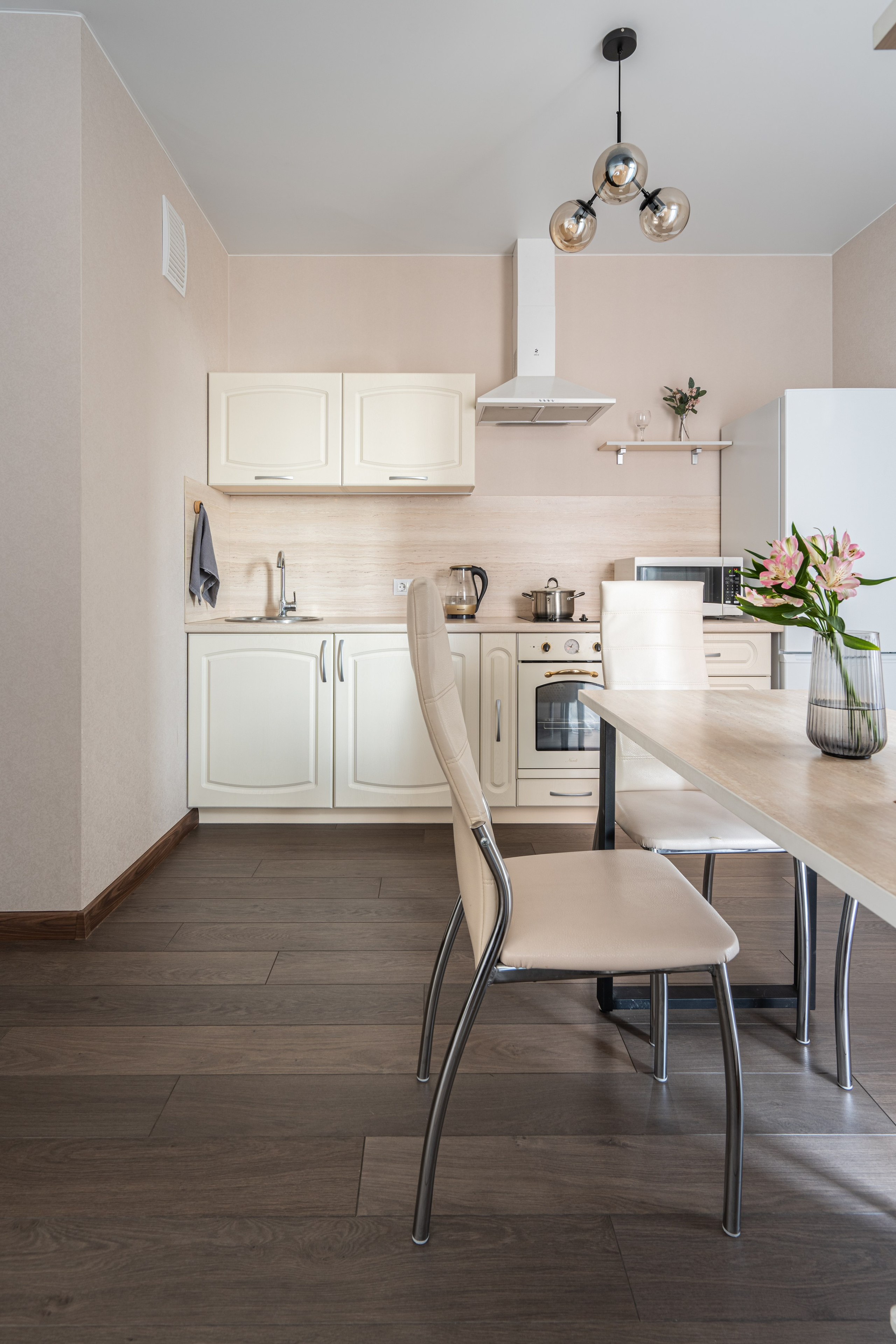 Фотосъемка квартиры на Алексеева. Интерьерный фотограф и ретушер в Красноярске Денис Антропов