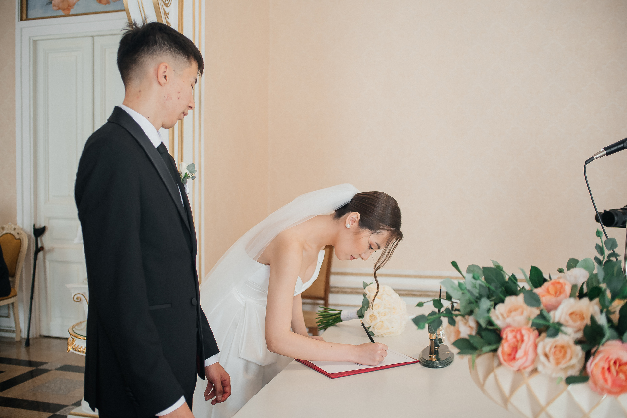 Дамир и Елизавета. Свадебные фотограф и видеограф в Саратове