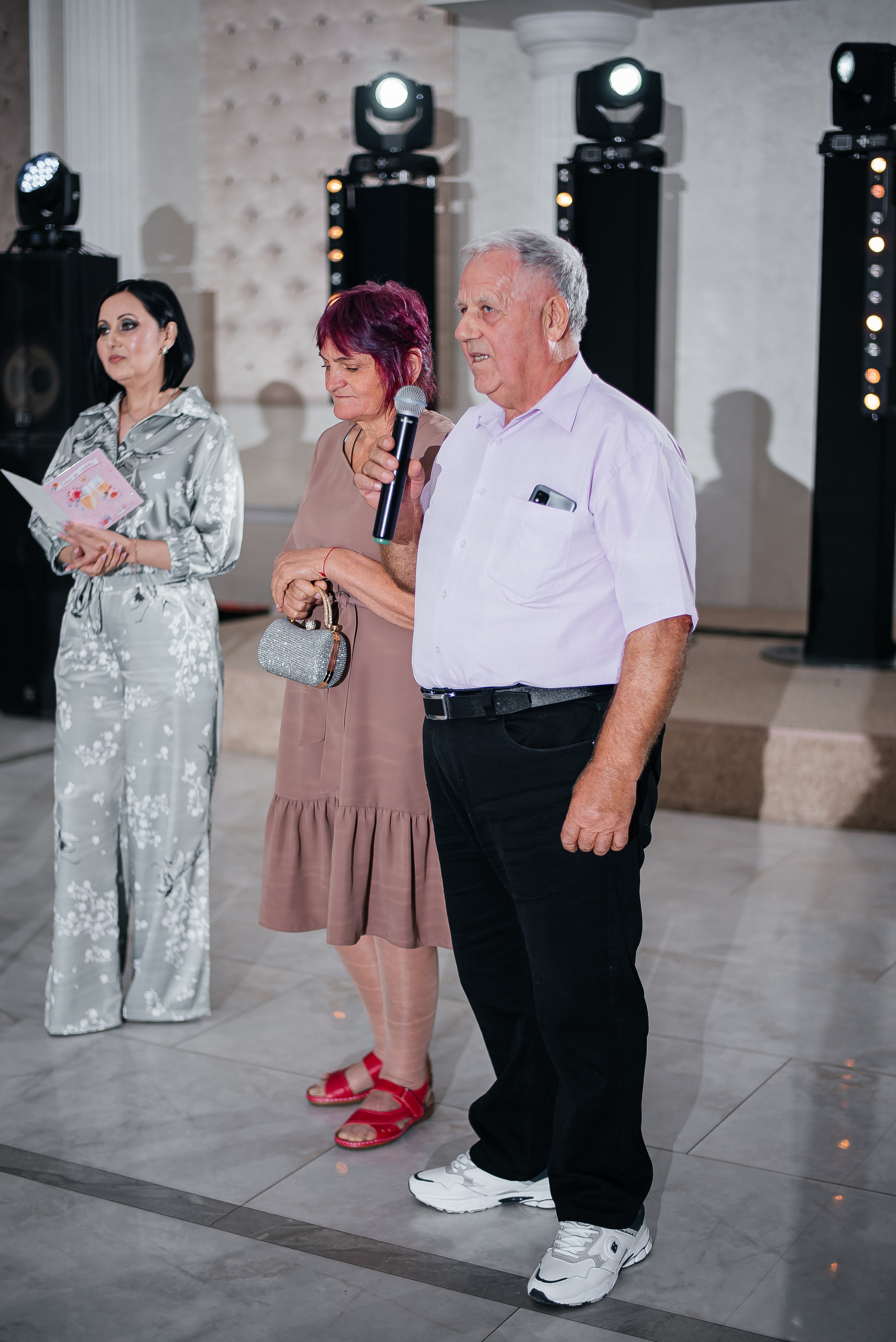 Дамир и Елизавета. Свадебные фотограф и видеограф в Саратове