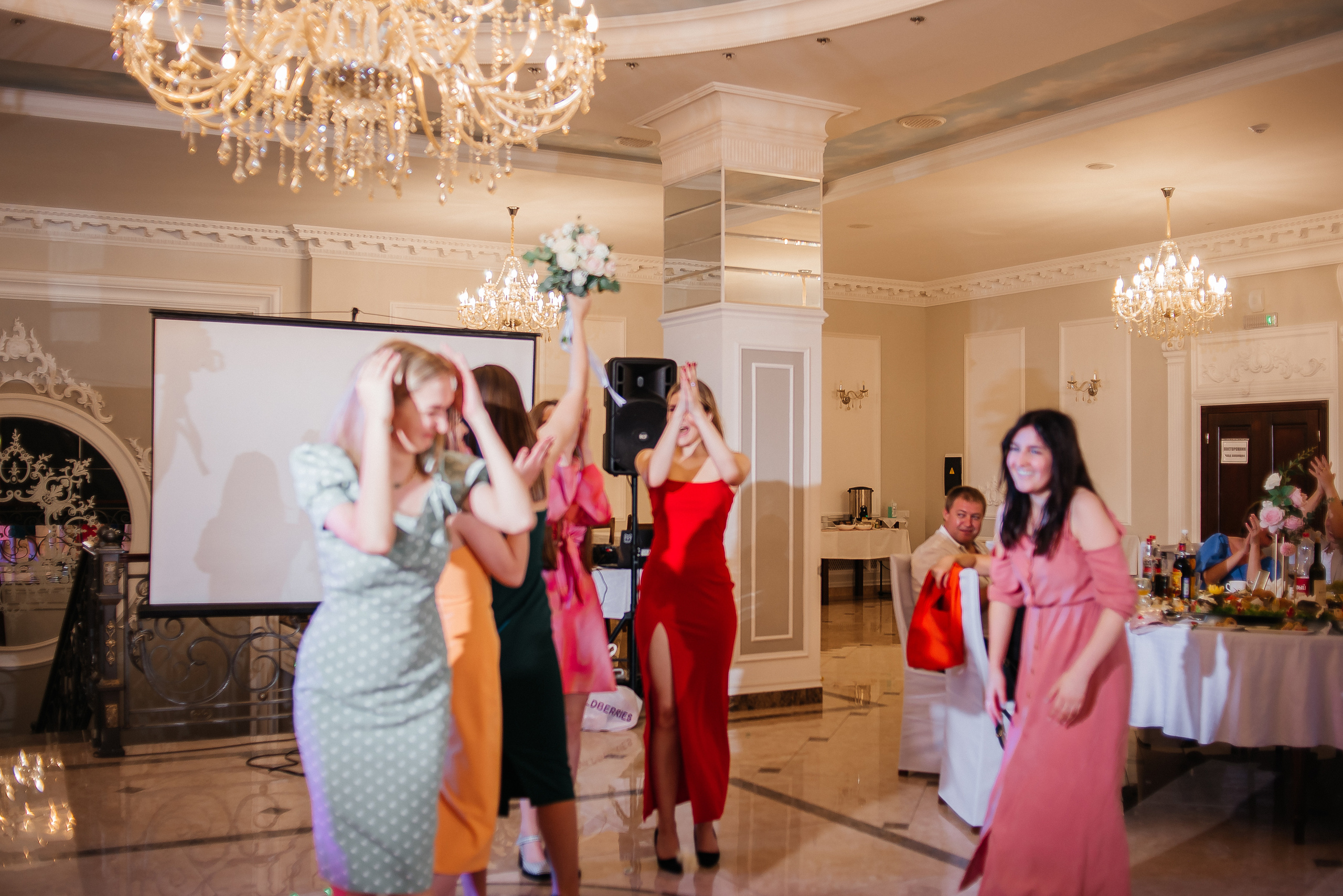 Никита и Марина. Свадебные фотограф и видеограф в Саратове