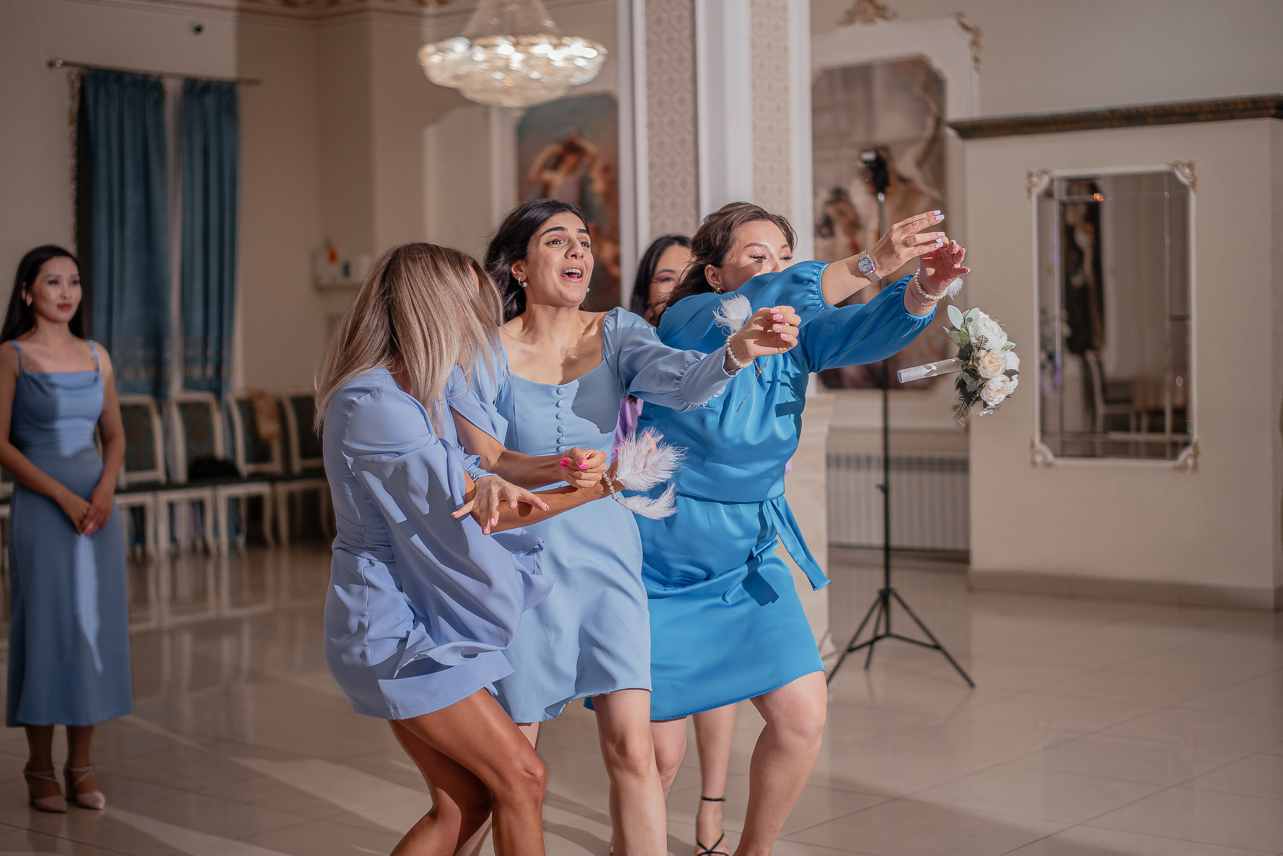 Алмаз и и Малика. Свадебные фотограф и видеограф в Саратове