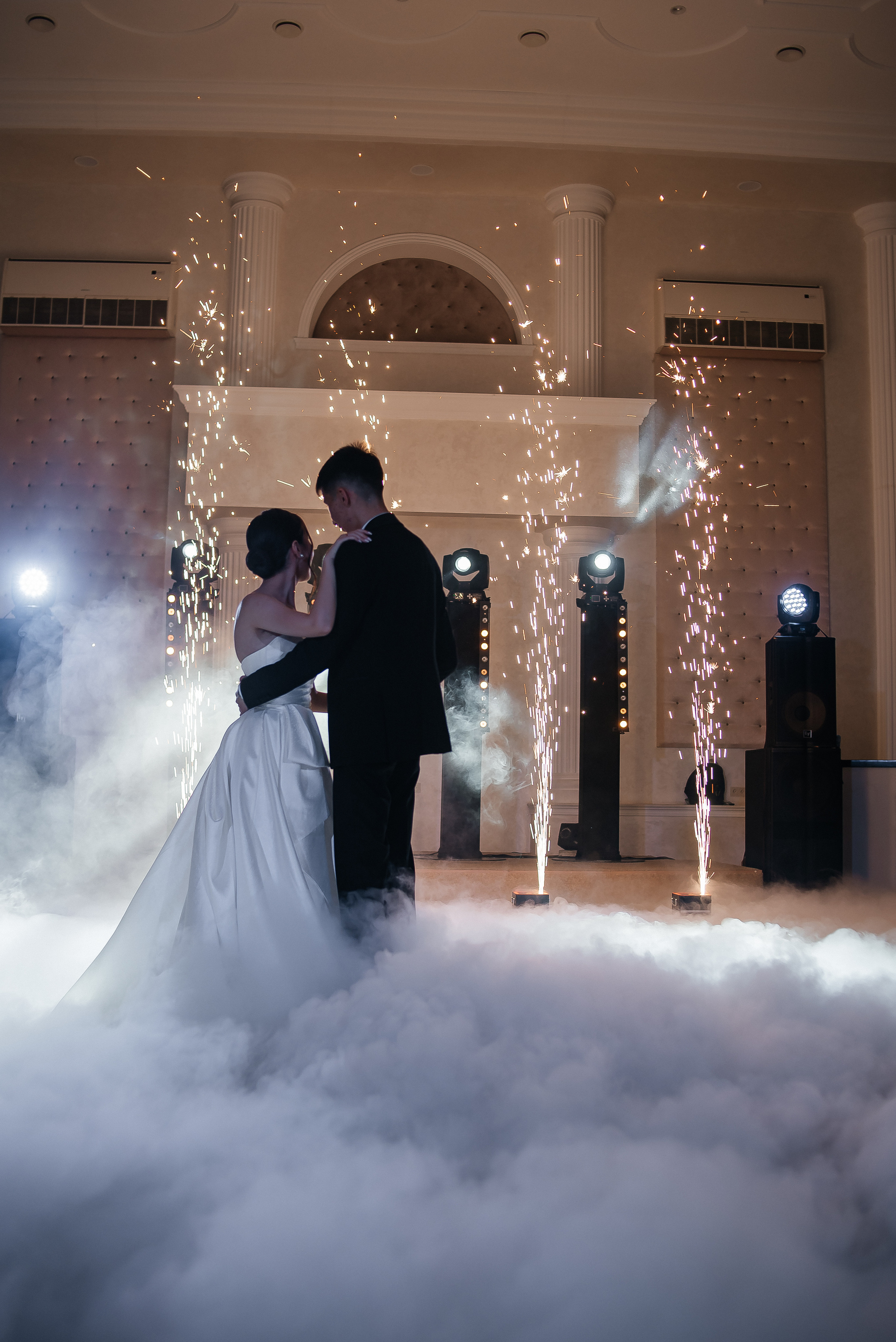 Дамир и Елизавета. Свадебные фотограф и видеограф в Саратове