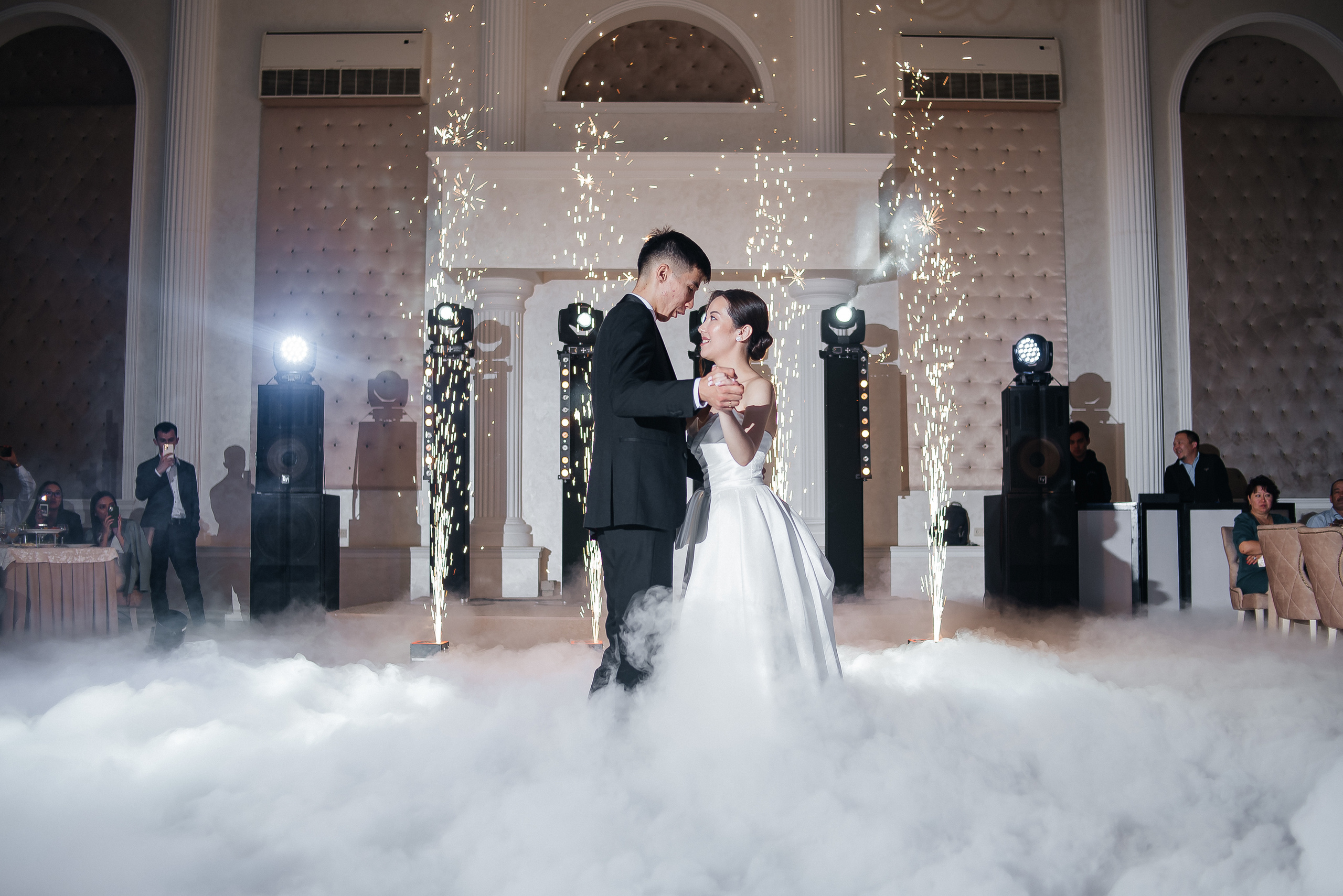 Дамир и Елизавета. Свадебные фотограф и видеограф в Саратове