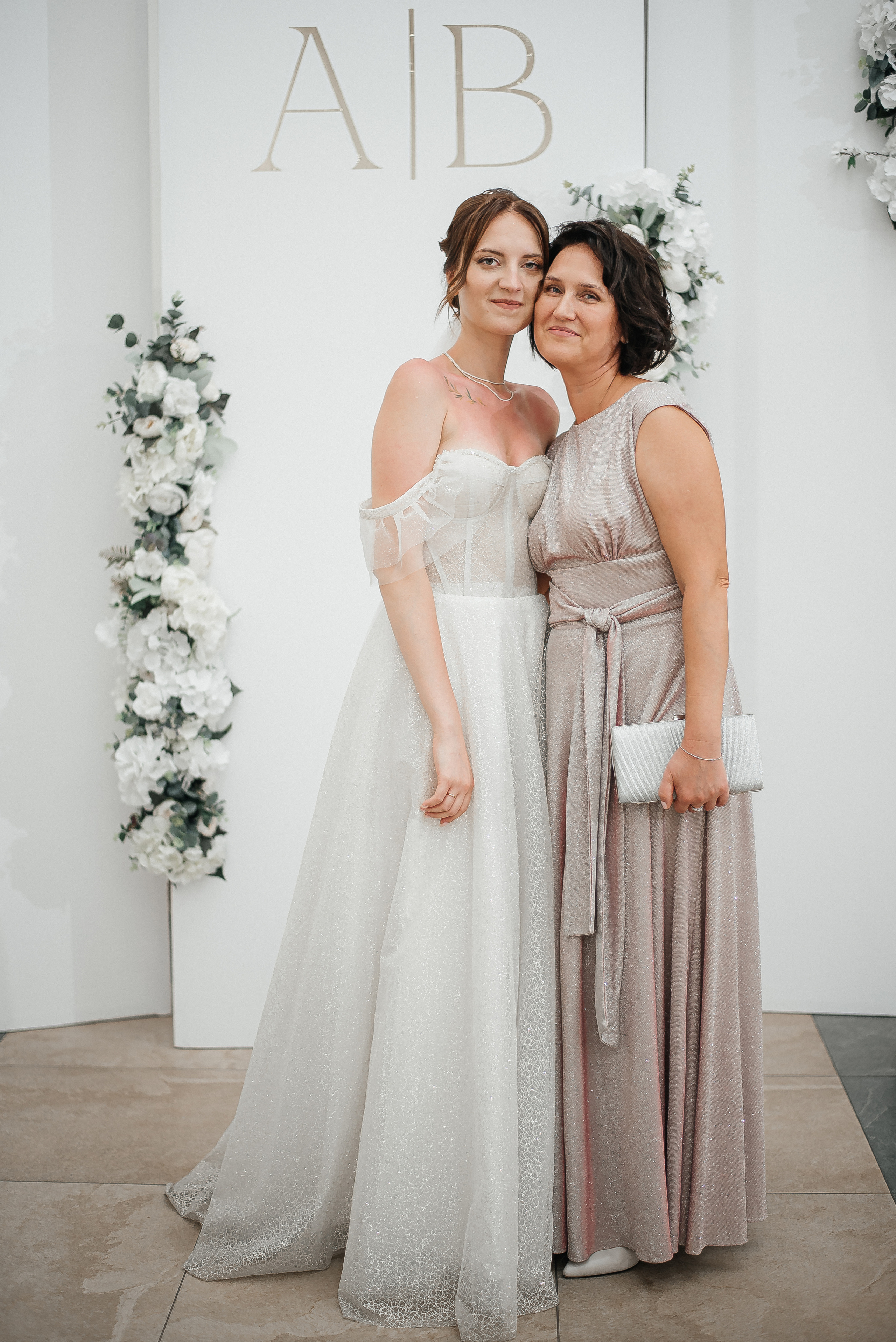 Вячеслав и Александра. Свадебные фотограф и видеограф в Саратове