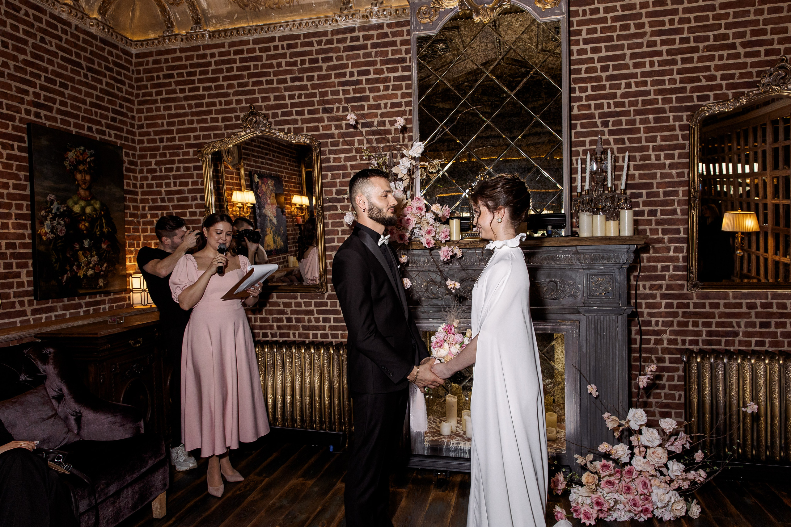 Свадебная выставка. Свадебный и семейный фотограф в Челябинске Юлия Ишимова