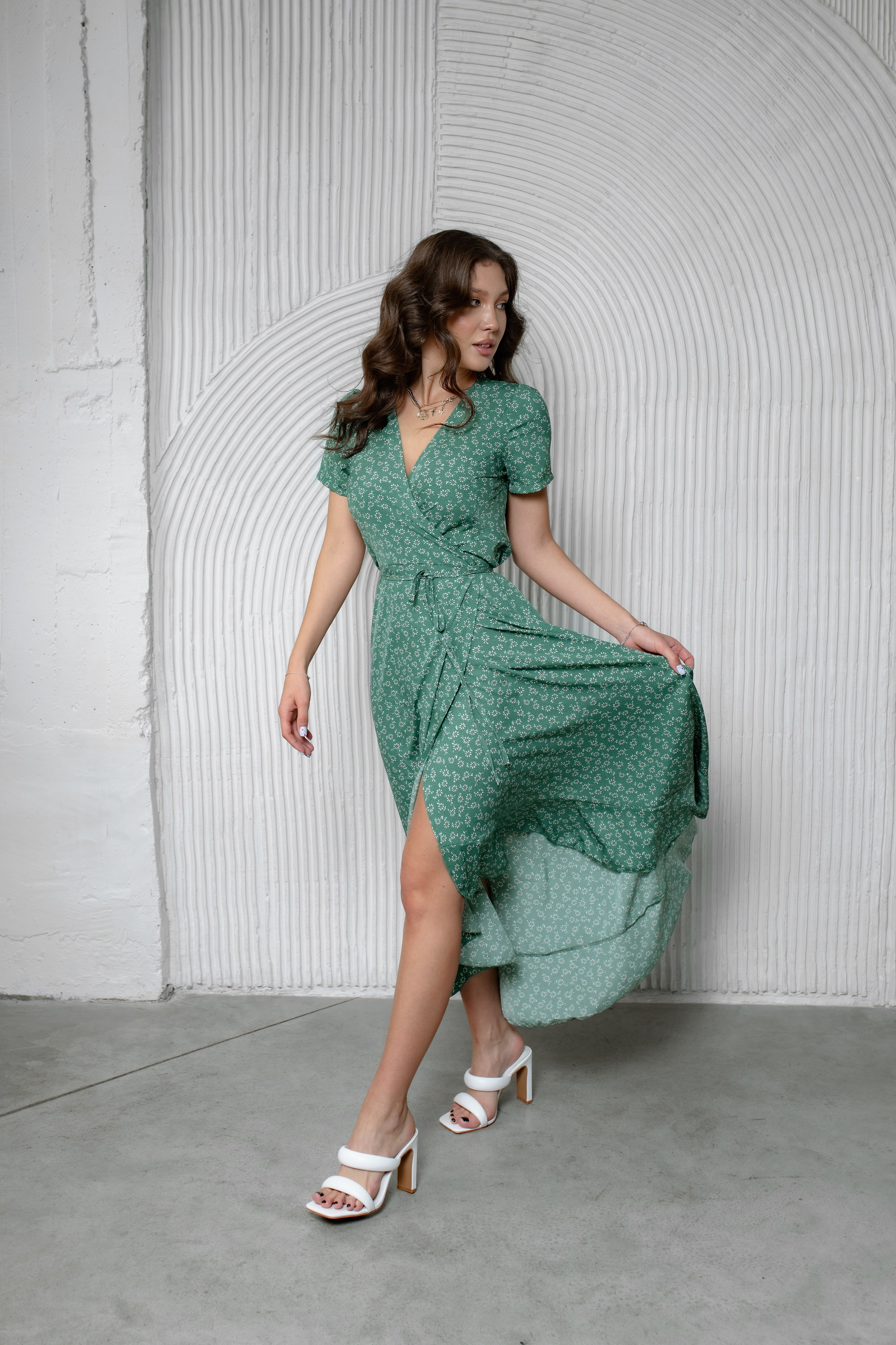 Съёмка одежды для маркетплейсов. Свадебный фотограф Екатеринбург/Челябинск — Любовь Волохова