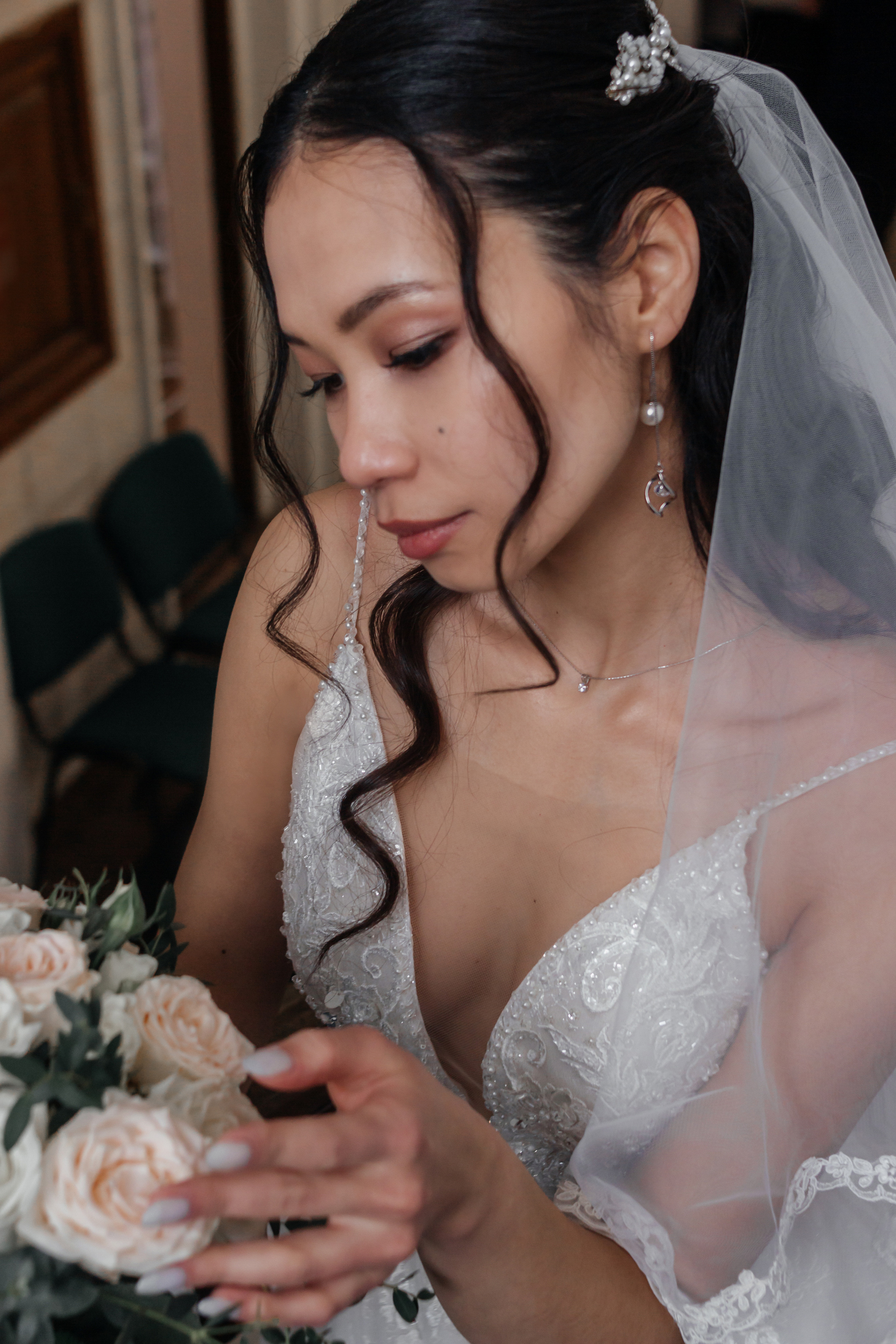 Свадебная прогулка в фотостудии Акт первый и регистрация брака в Автозаводском Доме Бракосочетания. Свадебный фотограф и фотограф Love-Store в Нижнем Новгороде Анастасия