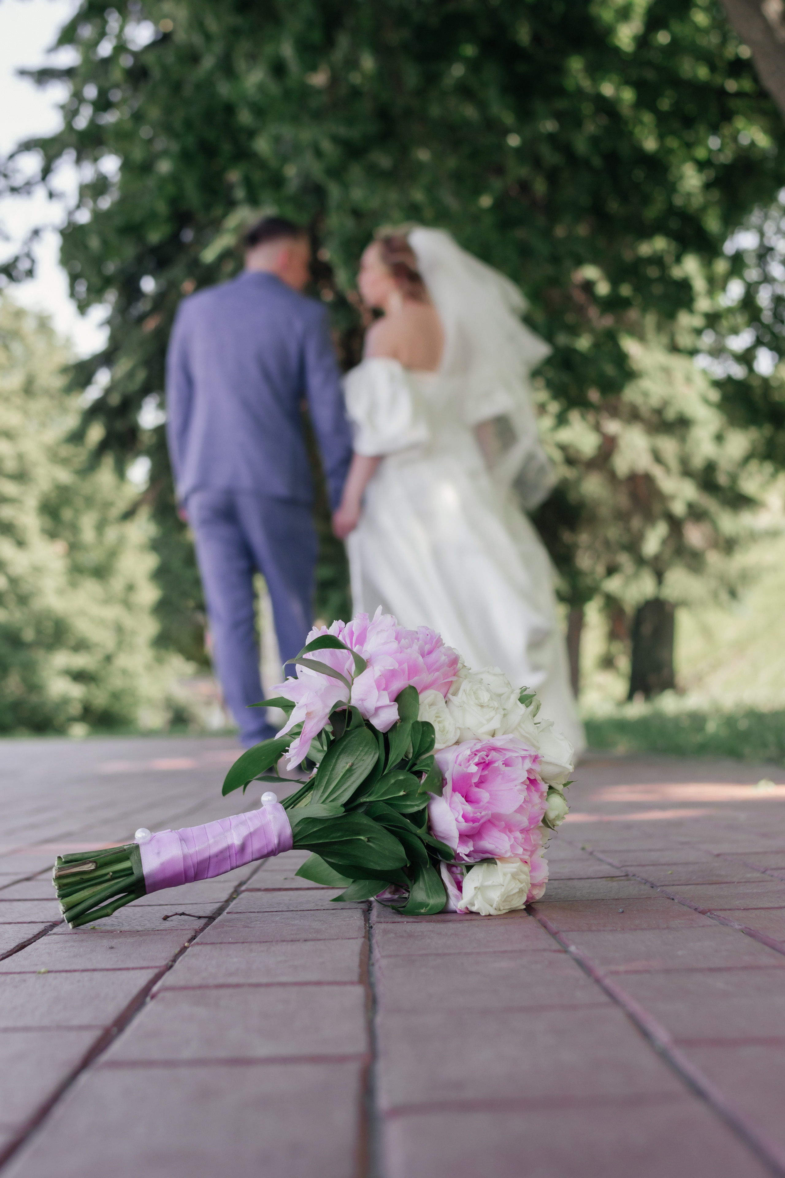 Свадебная прогулка в центре Нижнего Новгорода и по улице Рождественская. Свадебный фотограф и фотограф Love-Store в Нижнем Новгороде Анастасия