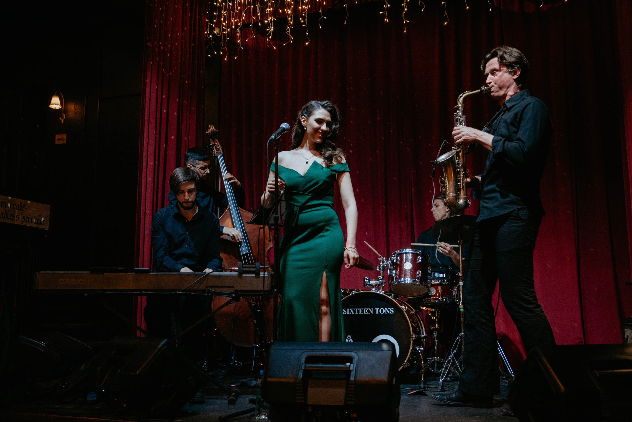 100% Jazz Band в 16 Тонн. Photographer in Moscow & everywhere in the World Alena Vyalova