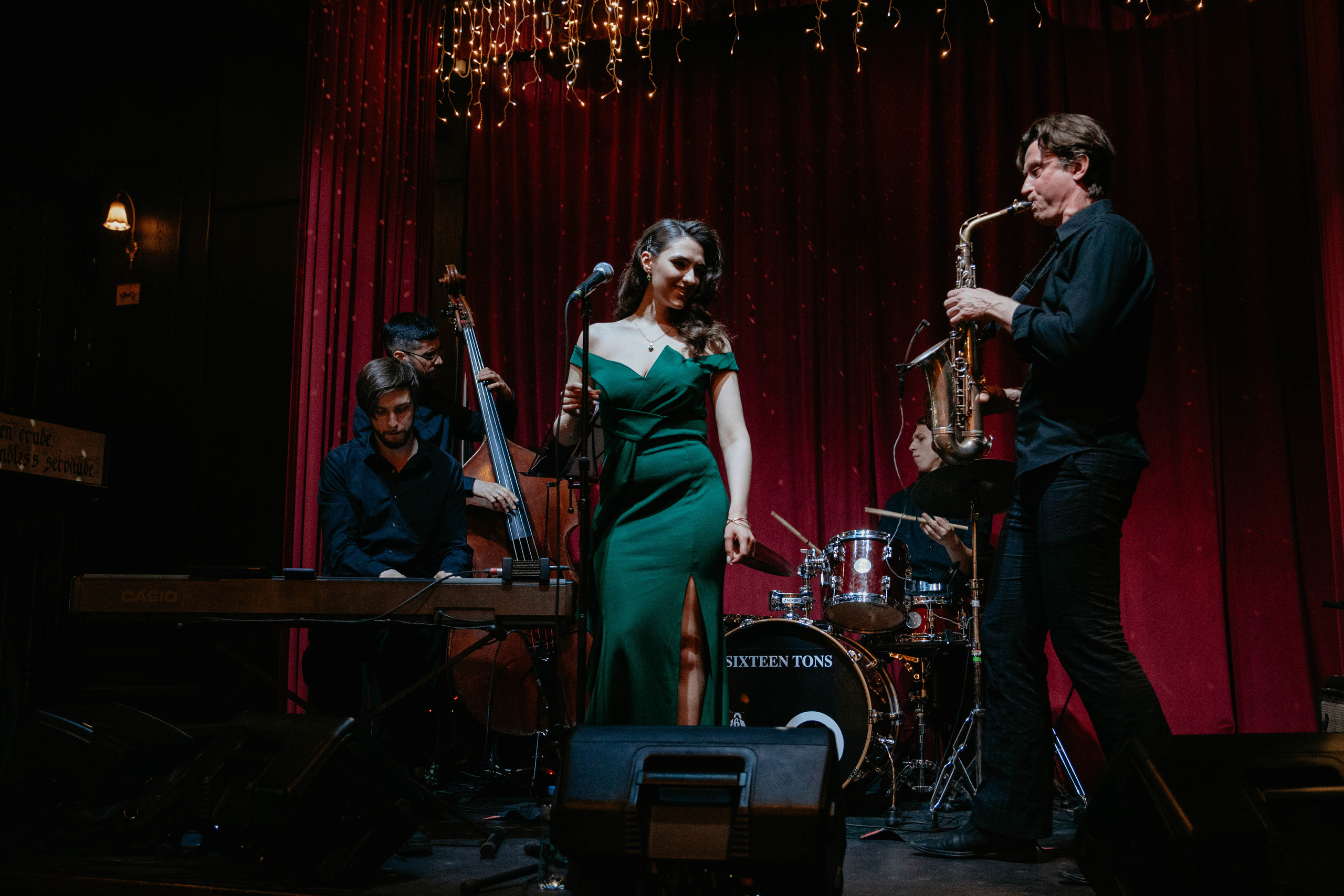 100% Jazz Band в 16 Тонн. Photographer in Moscow & everywhere in the World Alena Vyalova