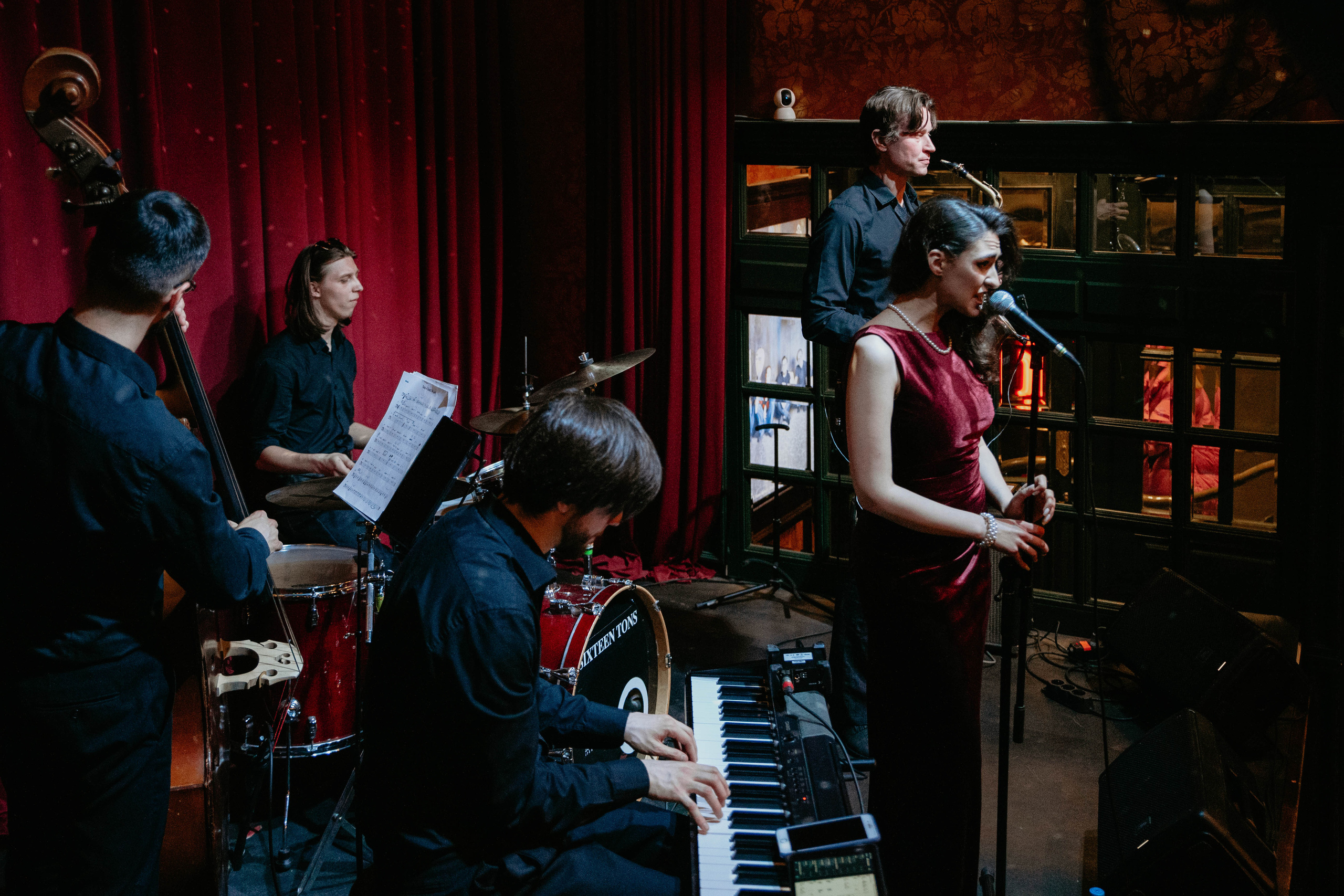 100% Jazz Band в 16 Тонн. Photographer in Moscow & everywhere in the World Alena Vyalova