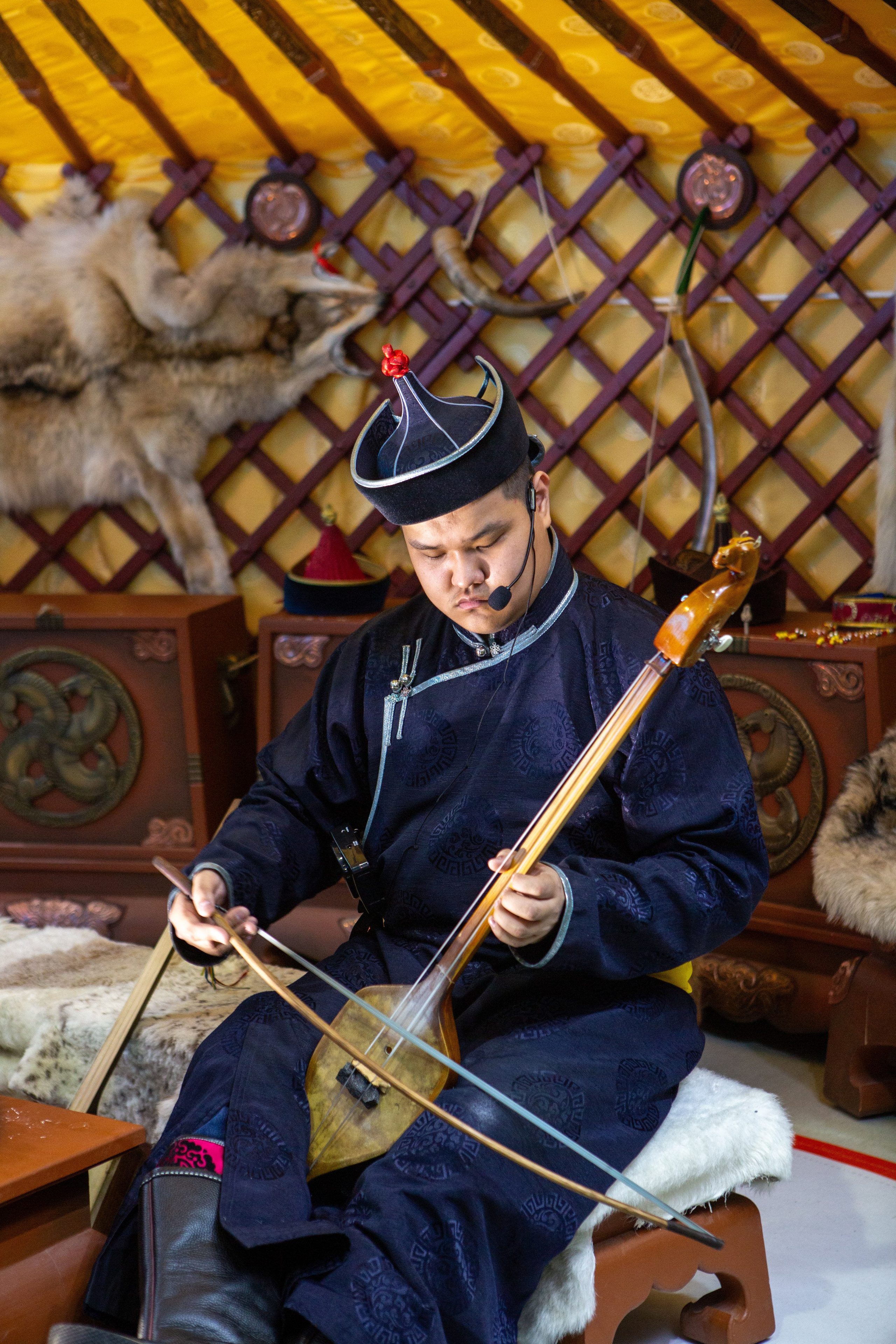 Игорь. Портретная фотосъемка на форуме Россия. Репортажный, семейный, свадебный, портретный фотограф