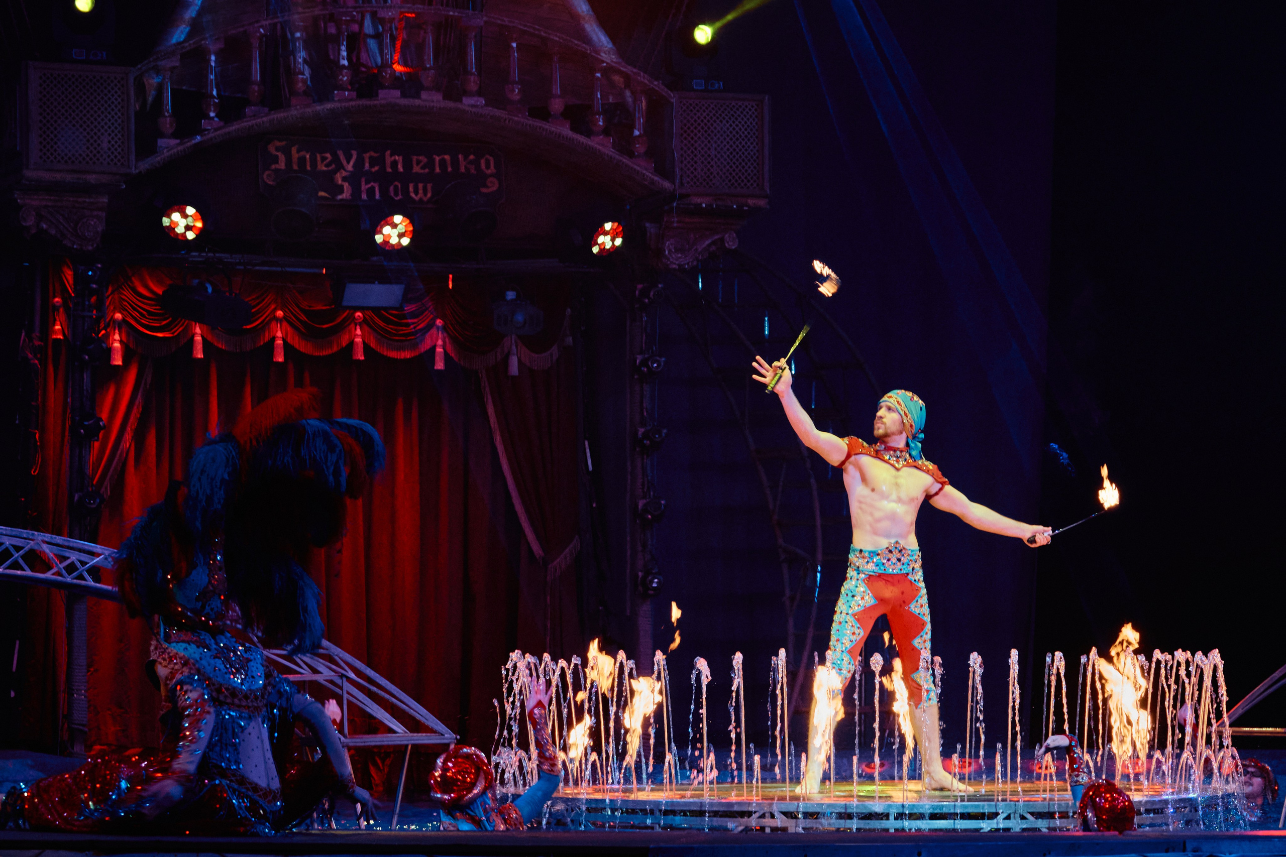 Цирк «На воде». Фотограф