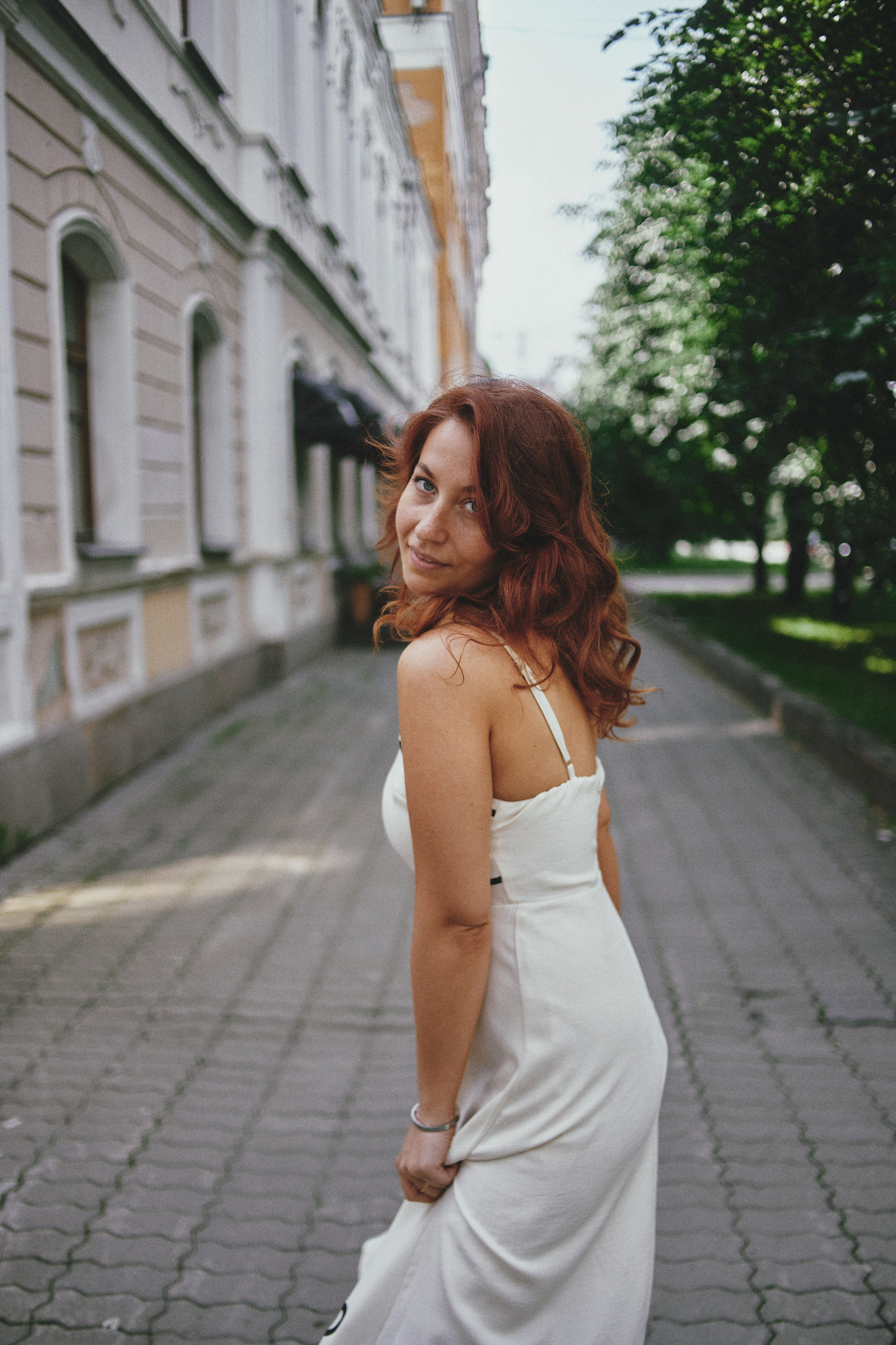 Марина и Слава. Прогулка по городу. Свадебный и семейный фотограф в Екатеринбурге Екатерина Бредик