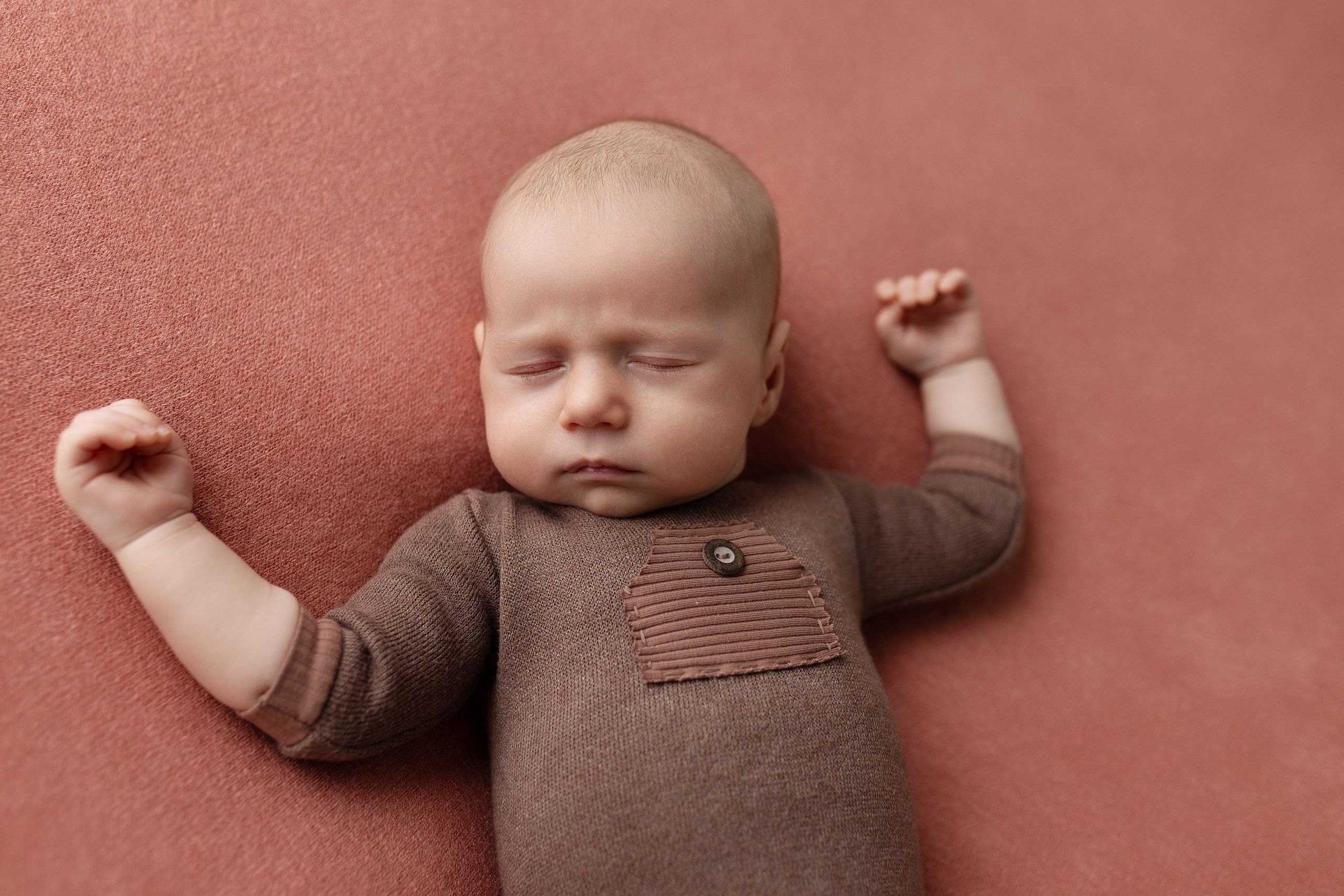 спящий малыш