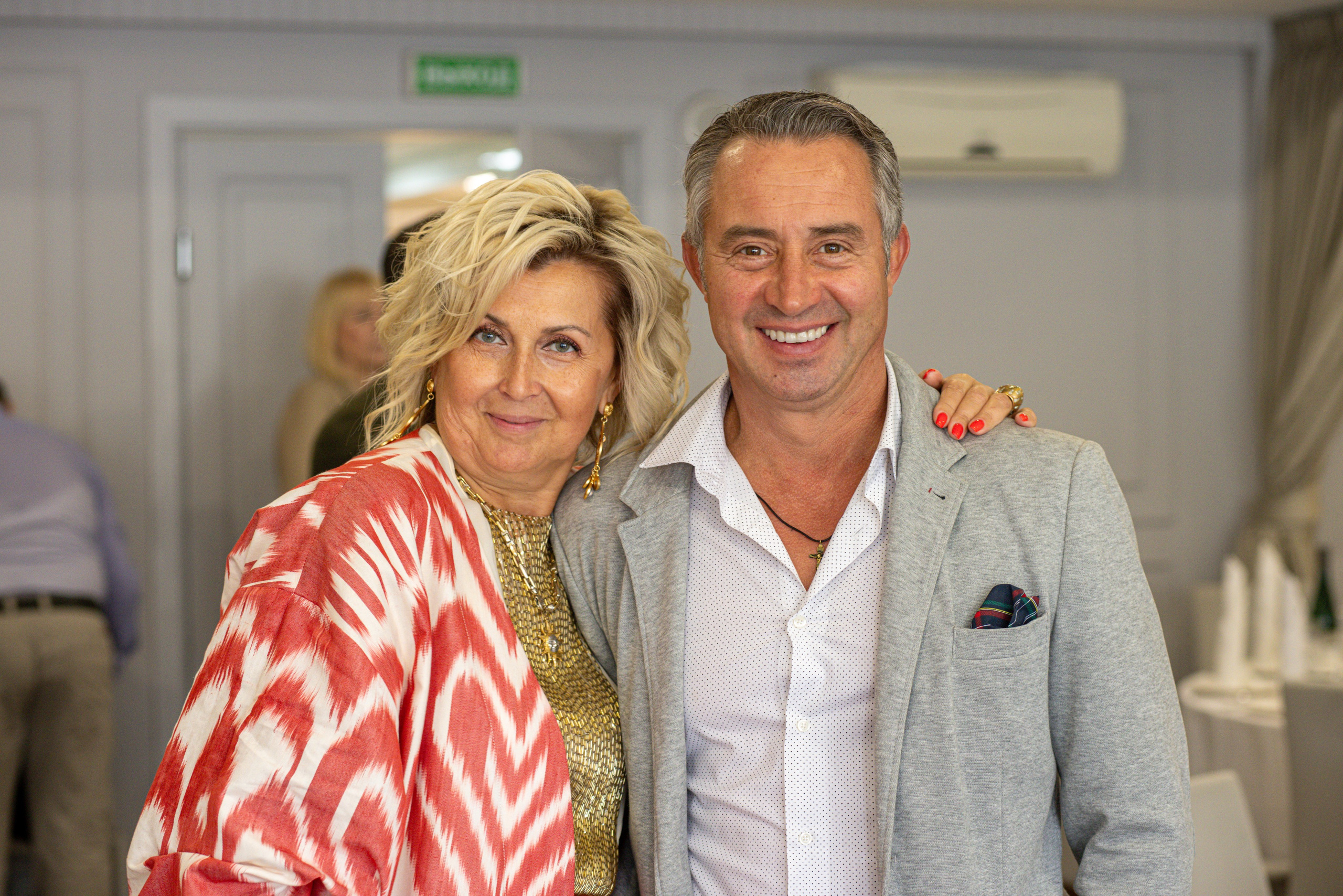 Встреча выпускников. Стоматологи СПб. Семейный фотограф в Вышнем Волочке — Ульяна Иванова | Фотосессии для всей семьи