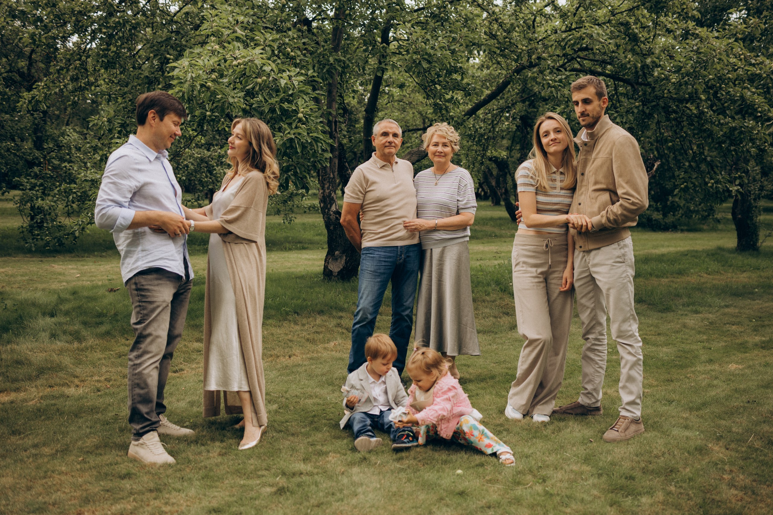 Семейная фотосессия, фотосессия поколения, фотосессия большой семьи, семейная фотосессия в парке, семейная фотосессия в Коломенском, Коломенское