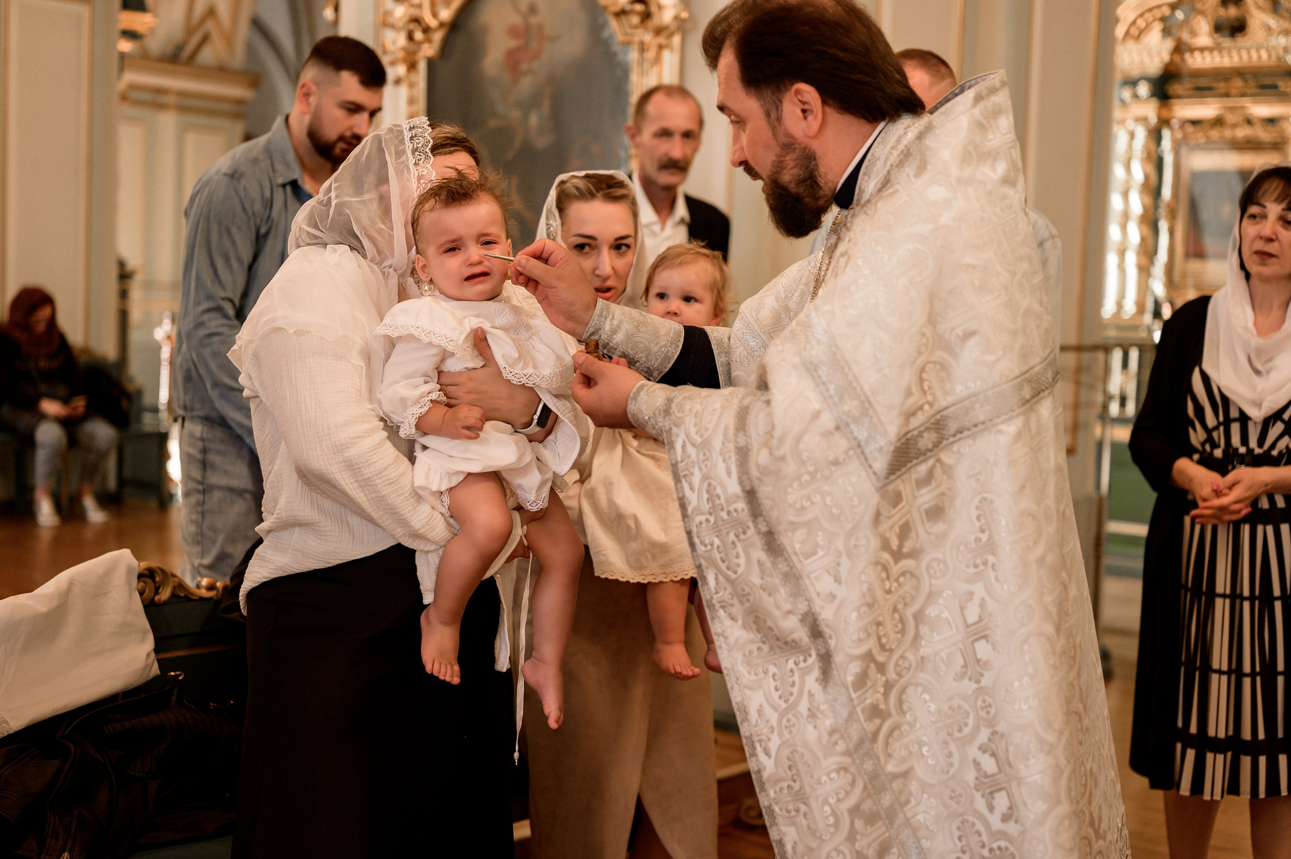 Юлия и Дарья — Николо-Богоявленский Морской собор. Дьяконова Валерия семейный и детский фотограф в Санкт-Петербурге