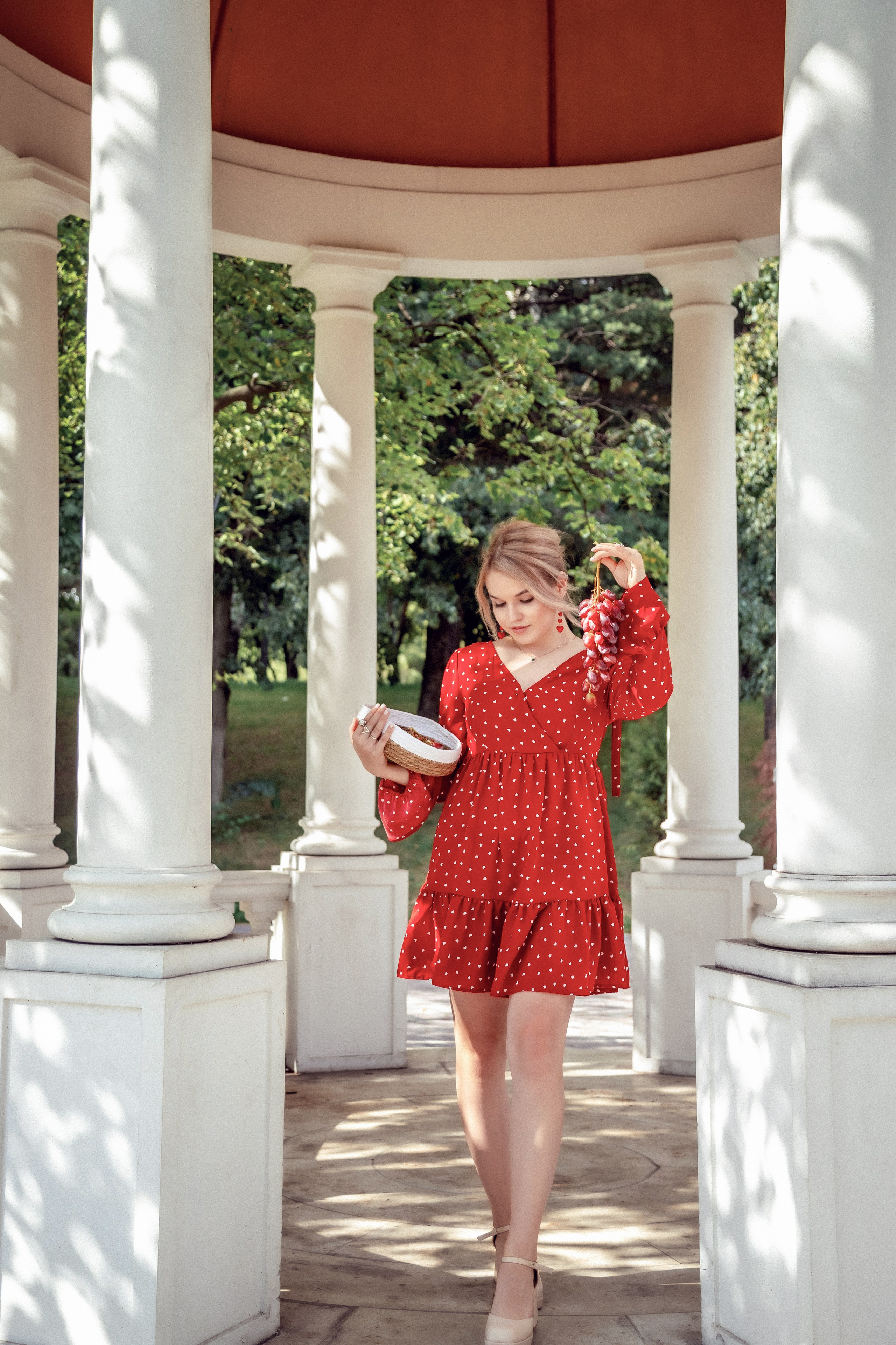 Фотопроект «Девушка с виноградом». Фотограф Алина Лебедь