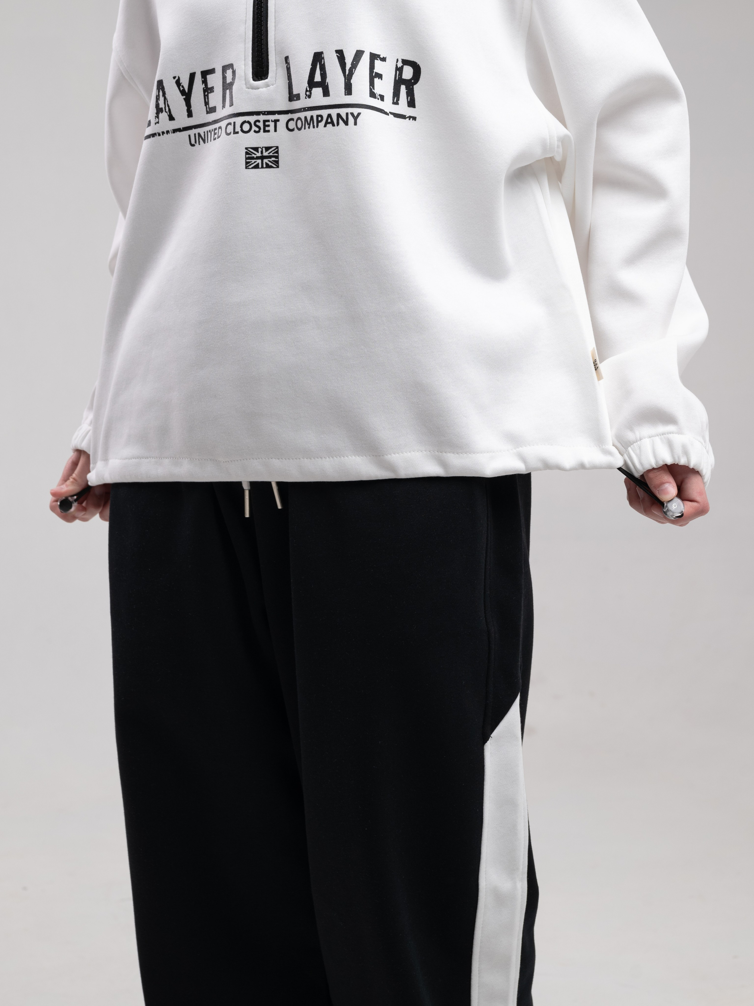 Костюмы для девочки. Предметный фотограф, фото для маркетплейсов Пятигорск, КМВ