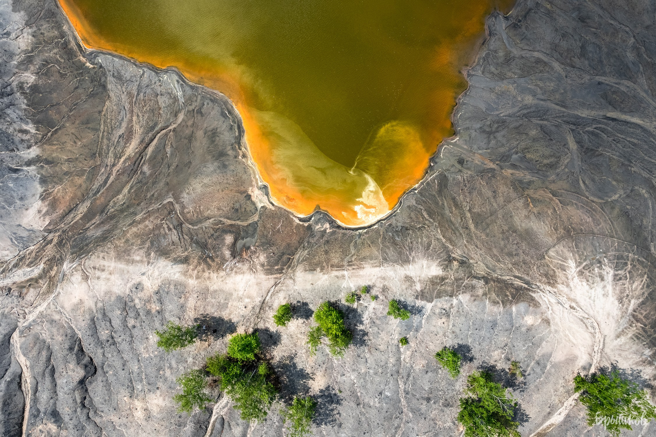 озеро Бам Суворов карьеры
