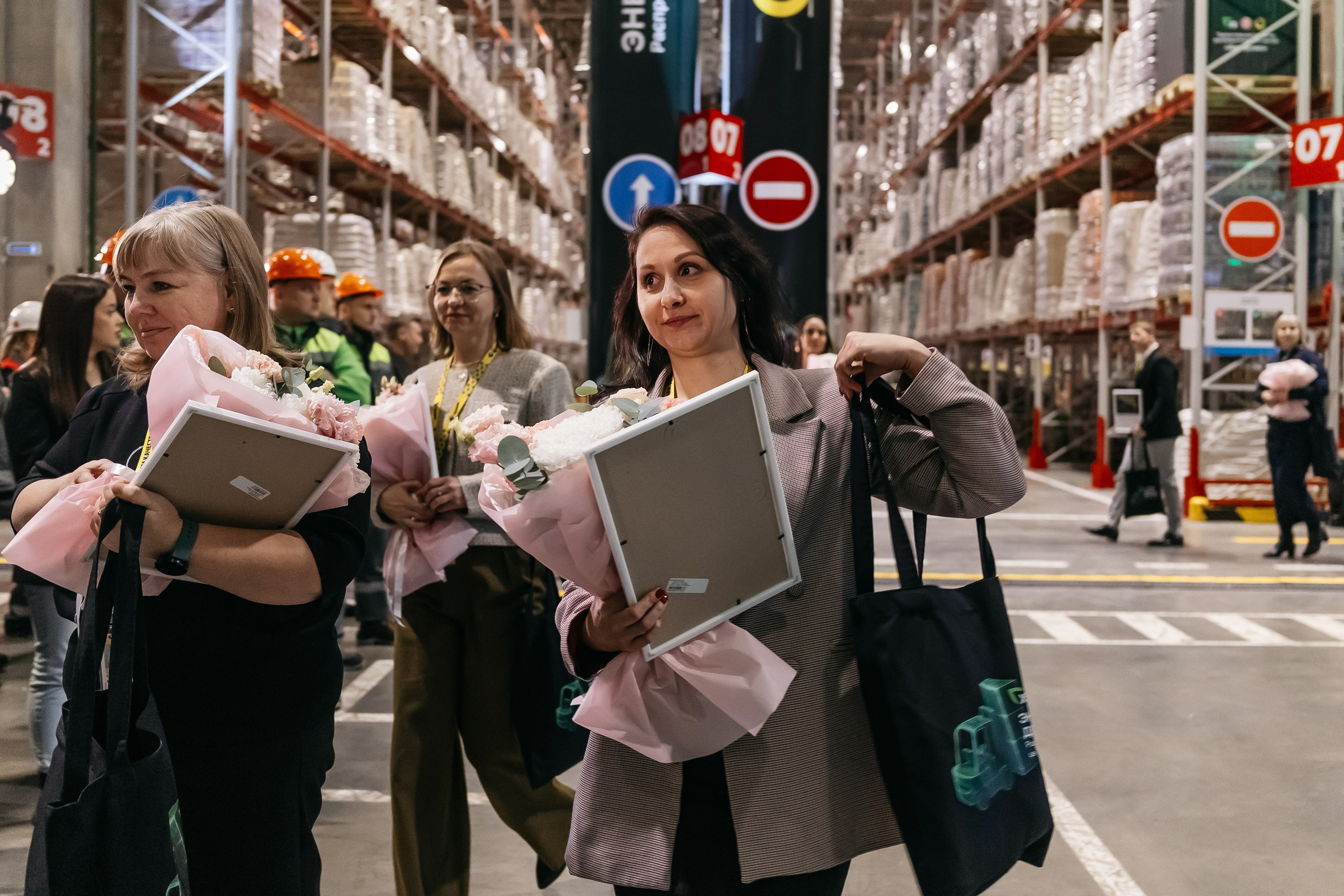 Открытие распределительного центра «Пятёрочки» и «Чижик» в городе Кемерово. Фотограф Кемерово | Сергей