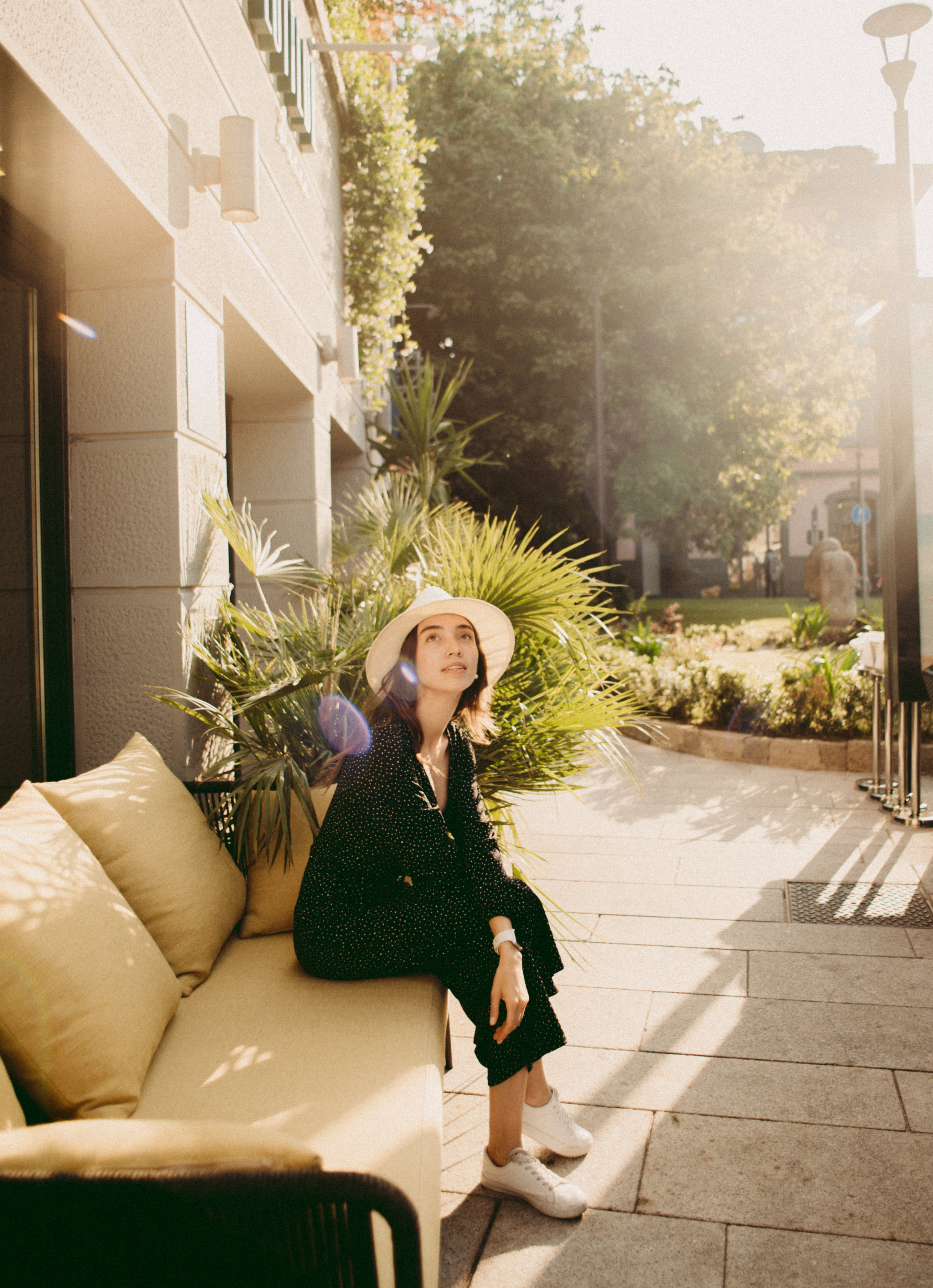 Austrian girl and her hat. Фотограф Василиса Гордеева