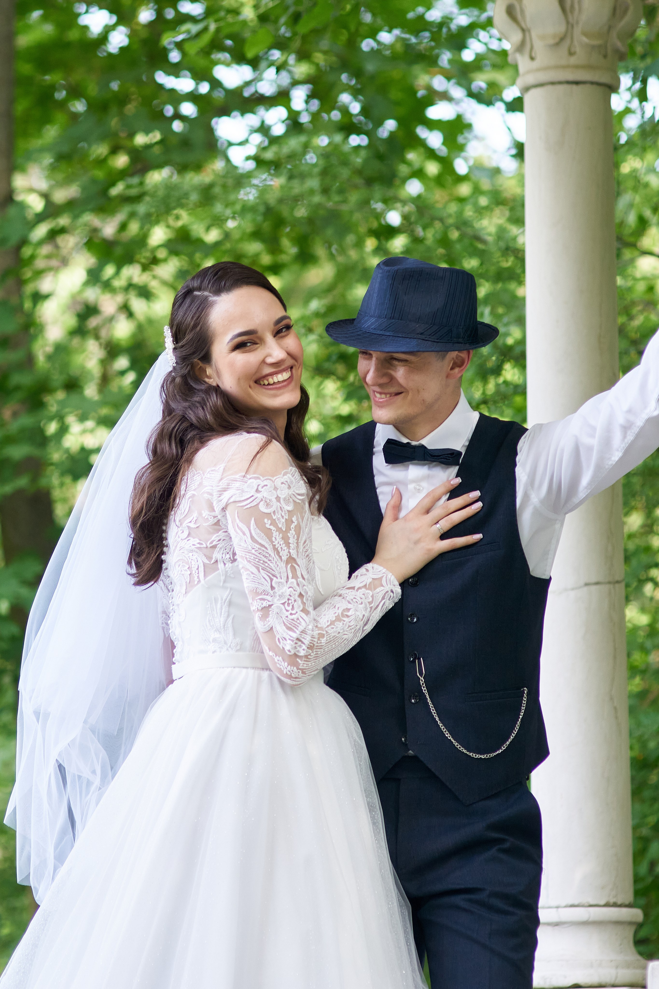 Свадебная прогулка. Фотограф Владимир Артамонов