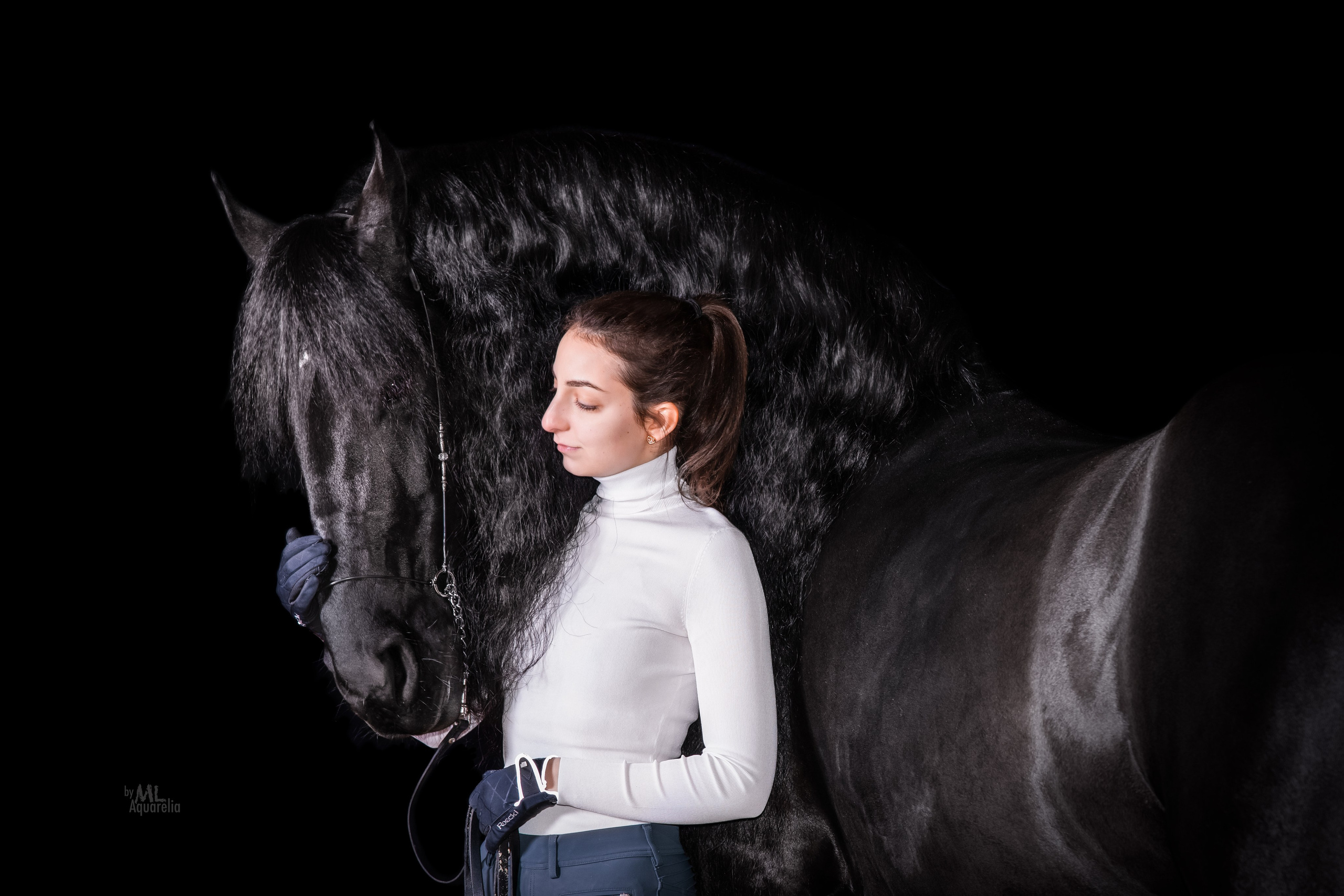 Конные фотосессии с использованием студийного оборудования. Mrs.Aquarelia Конный фотограф Марианна Леонтьева