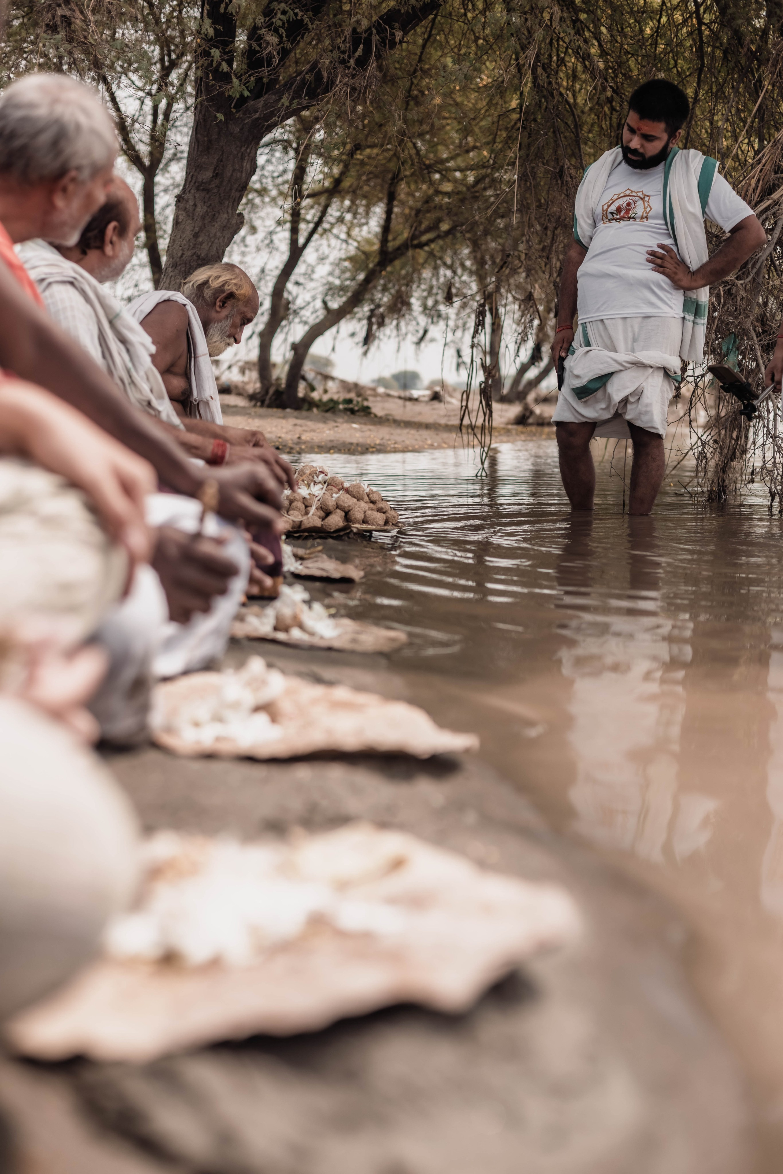 Pitri Paksha yagyas & poojas Devraha Baba ji ashram. Mariam Bagdasaryan