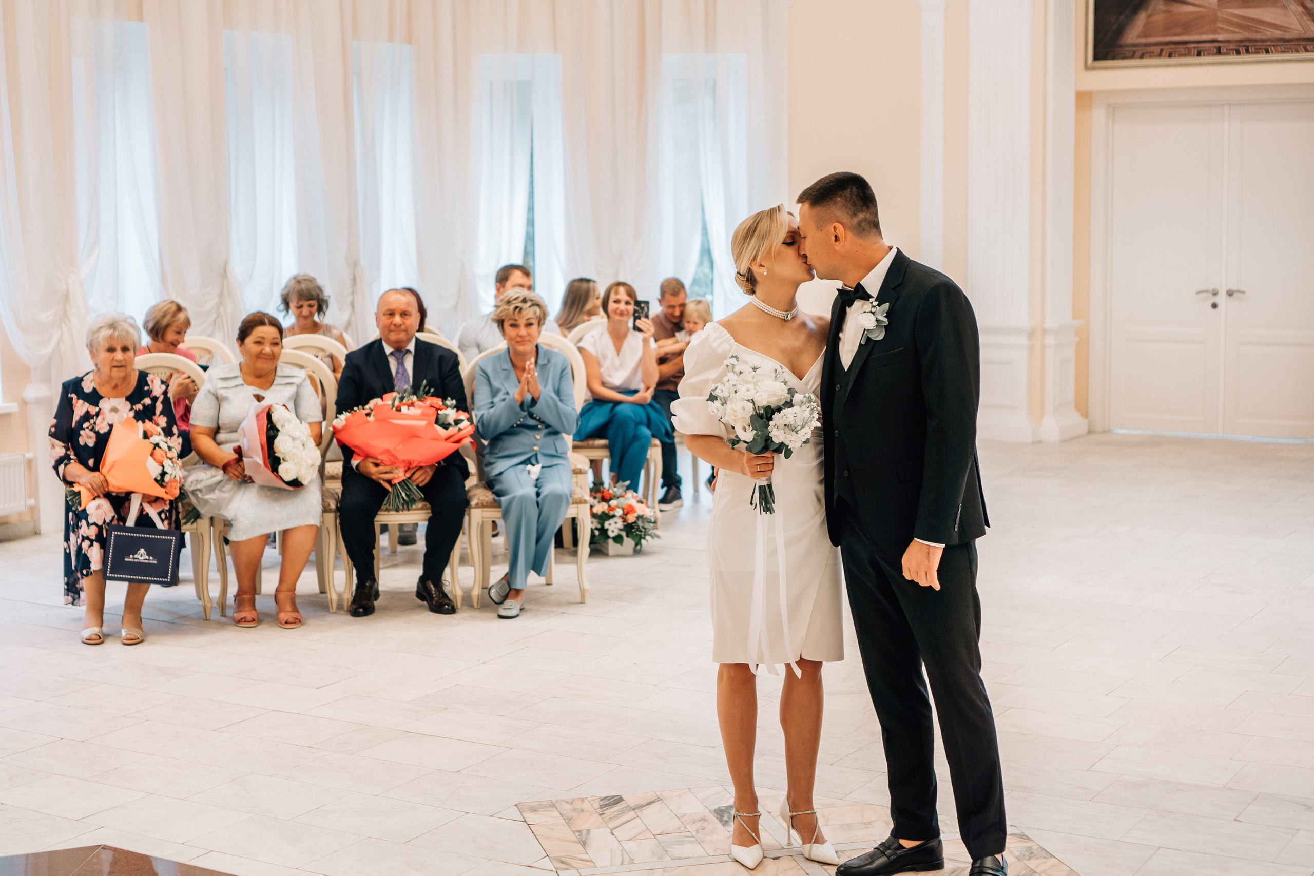 РЕПОРТАЖ В ЗАГСЕ. Профессиональный фотограф, Санкт-Петербург — Виктория Богомолова