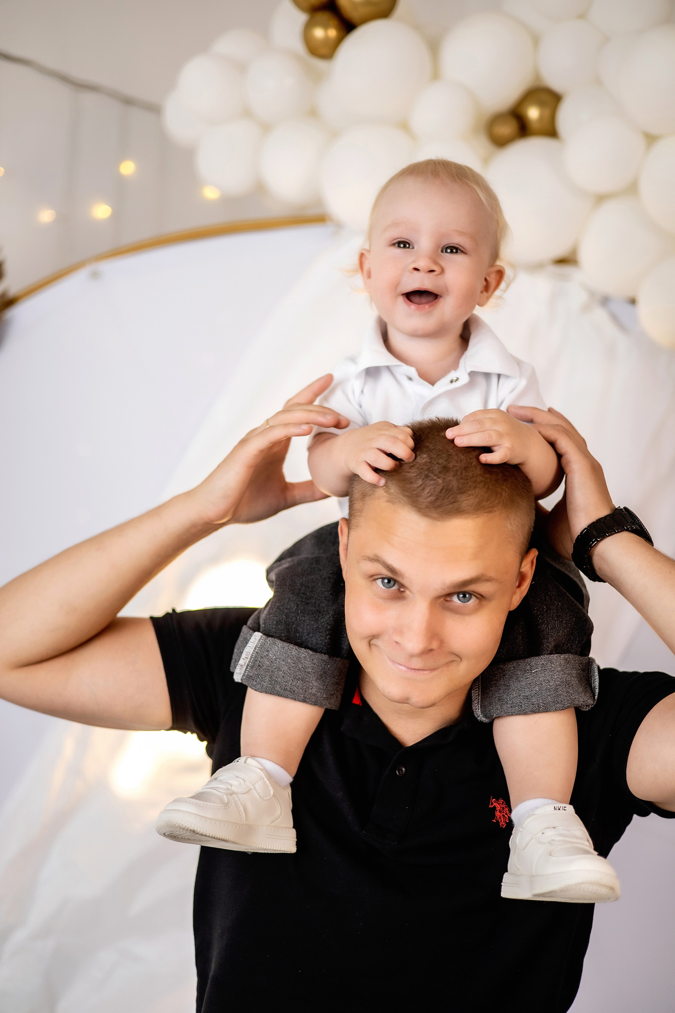 Дамиру годик. Фотограф Надежда Лукьянова