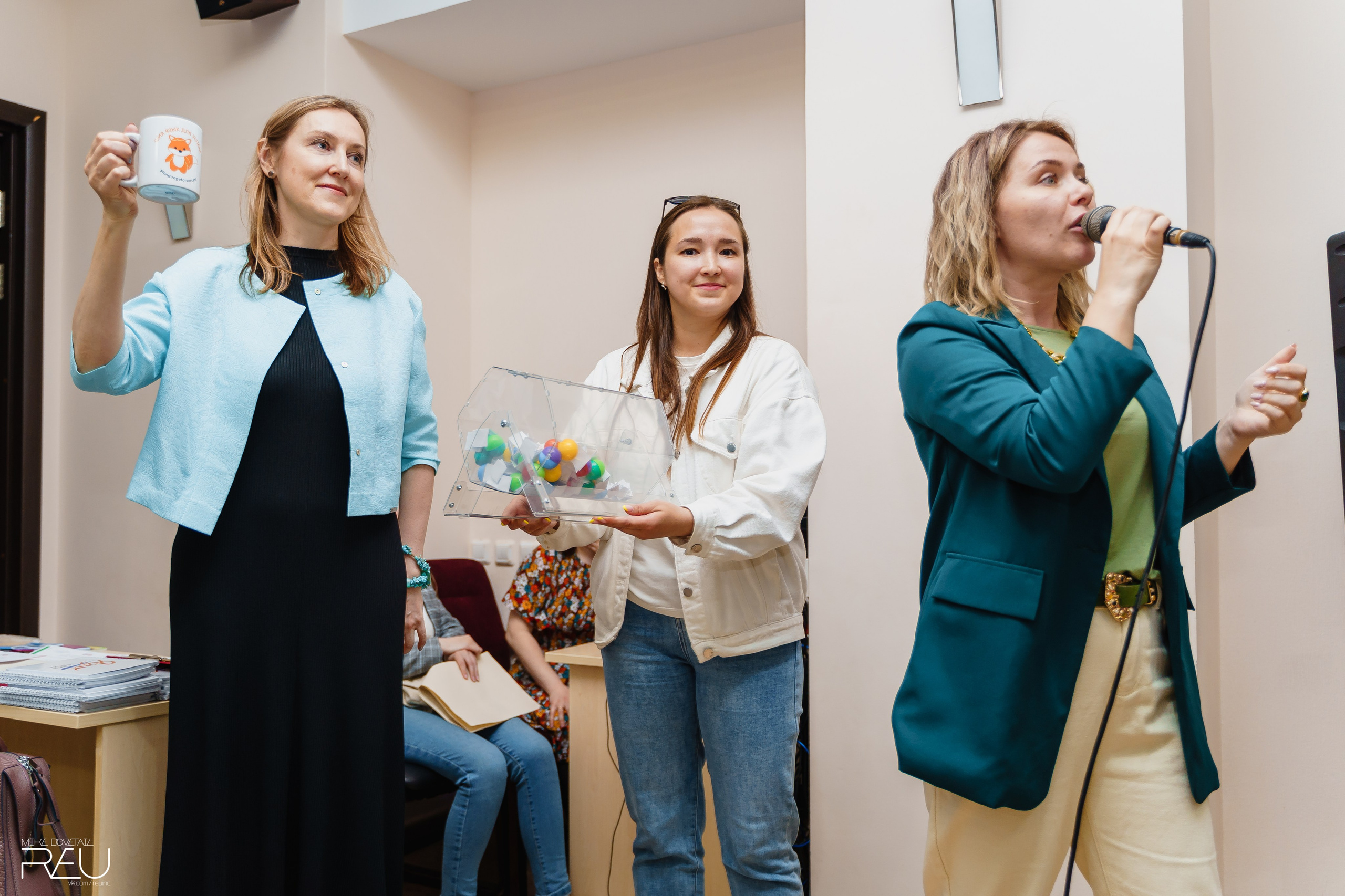 ВЫПУСКНОЙ ШКОЛЫ «Язык Для Успеха» 2023. Mike Dovetail | Портретный и репортажный фотограф