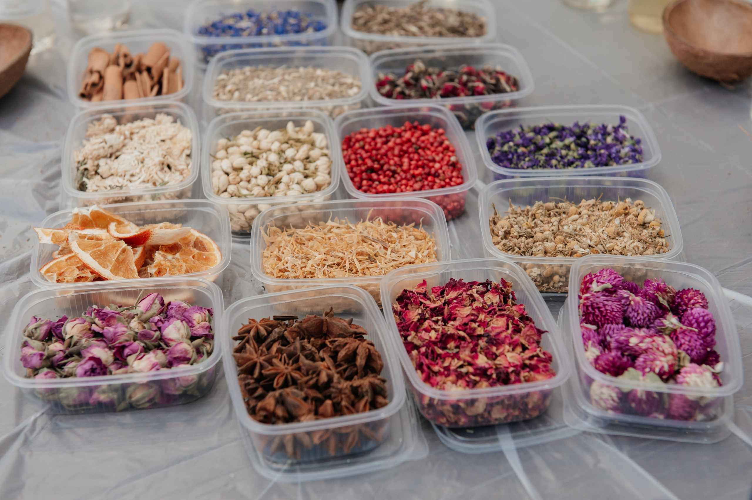 Новогодний корпоратив с AROMALAGE в отеле - Raymond